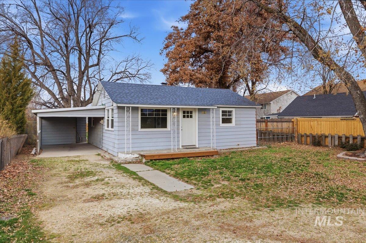 2919 S. Pond Street, Boise, Idaho 83705, 2 Bedrooms, 1 Bathroom, Residential For Sale, Price $344,900,MLS 98978474