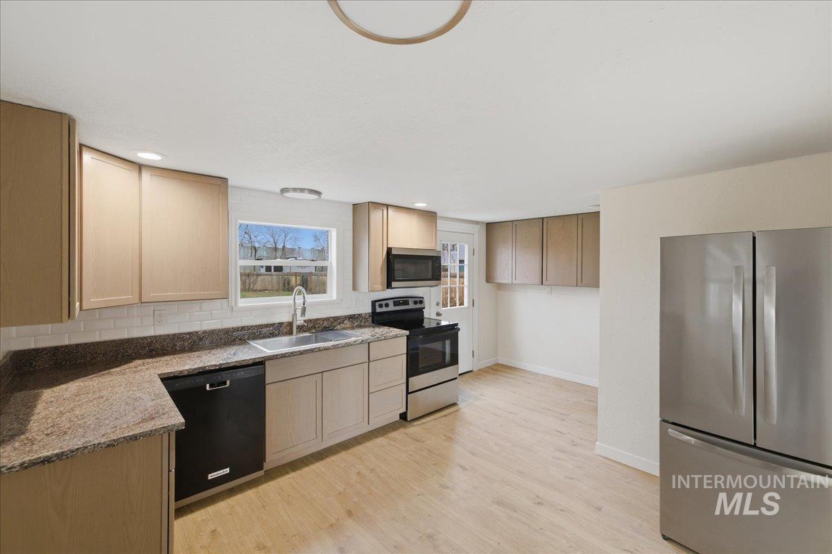 2919 S. Pond Street, Boise, Idaho 83705, 2 Bedrooms, 1 Bathroom, Residential For Sale, Price $344,900,MLS 98978474