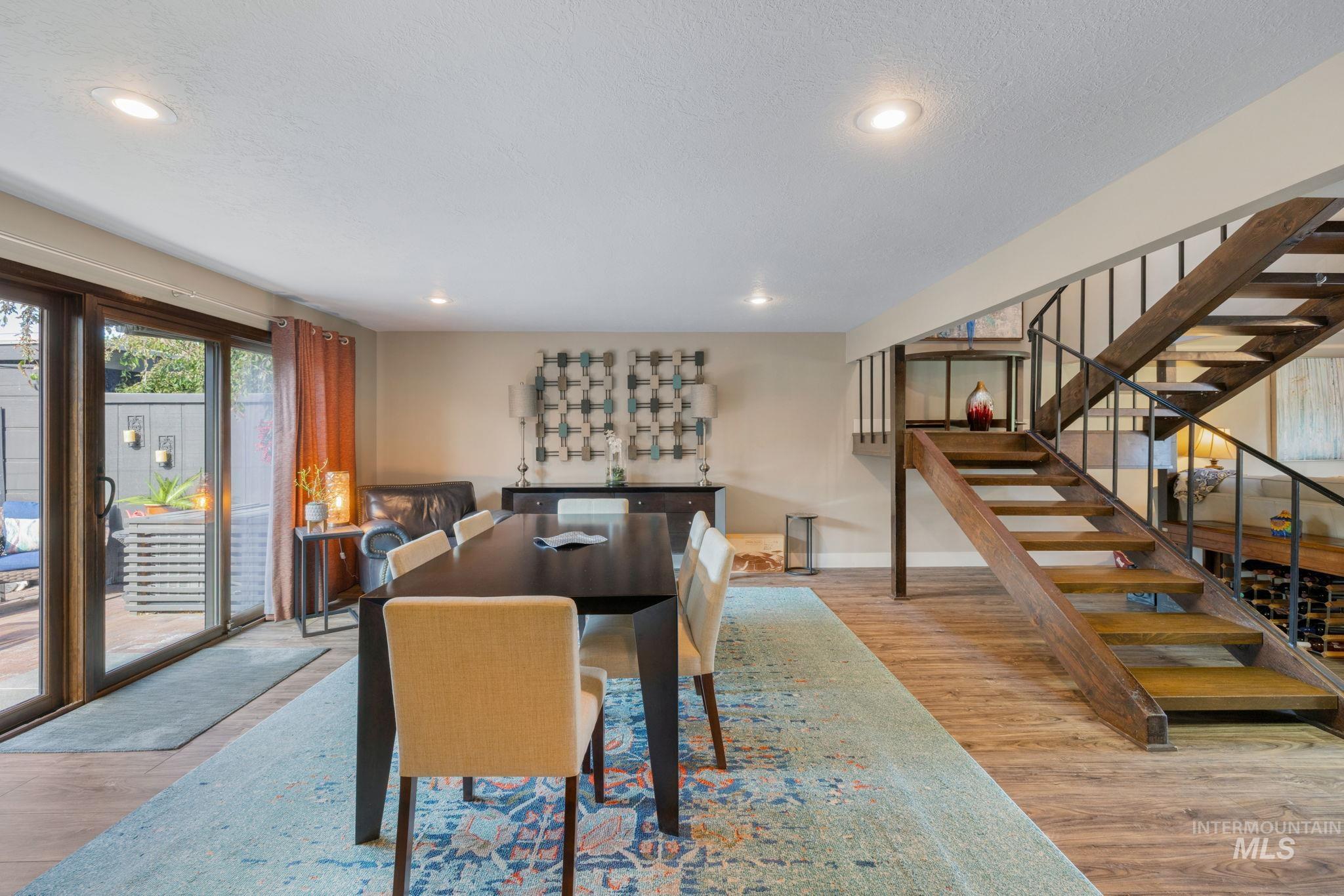 4400 W Pasadena Dr, Boise, Idaho 83705, 3 Bedrooms, 2.5 Bathrooms, Residential For Sale, Price $452,999,MLS 98978476