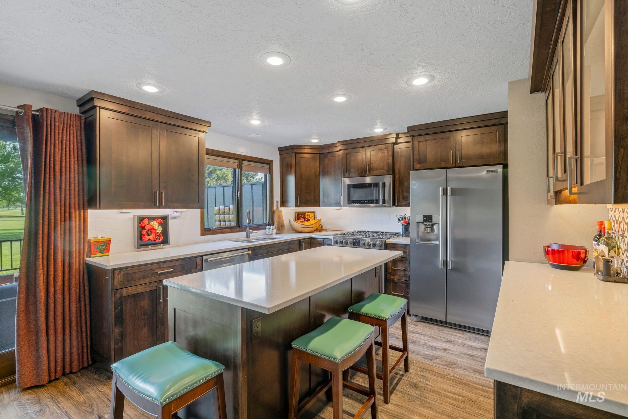 4400 W Pasadena Dr, Boise, Idaho 83705, 3 Bedrooms, 2.5 Bathrooms, Residential For Sale, Price $452,999,MLS 98978476