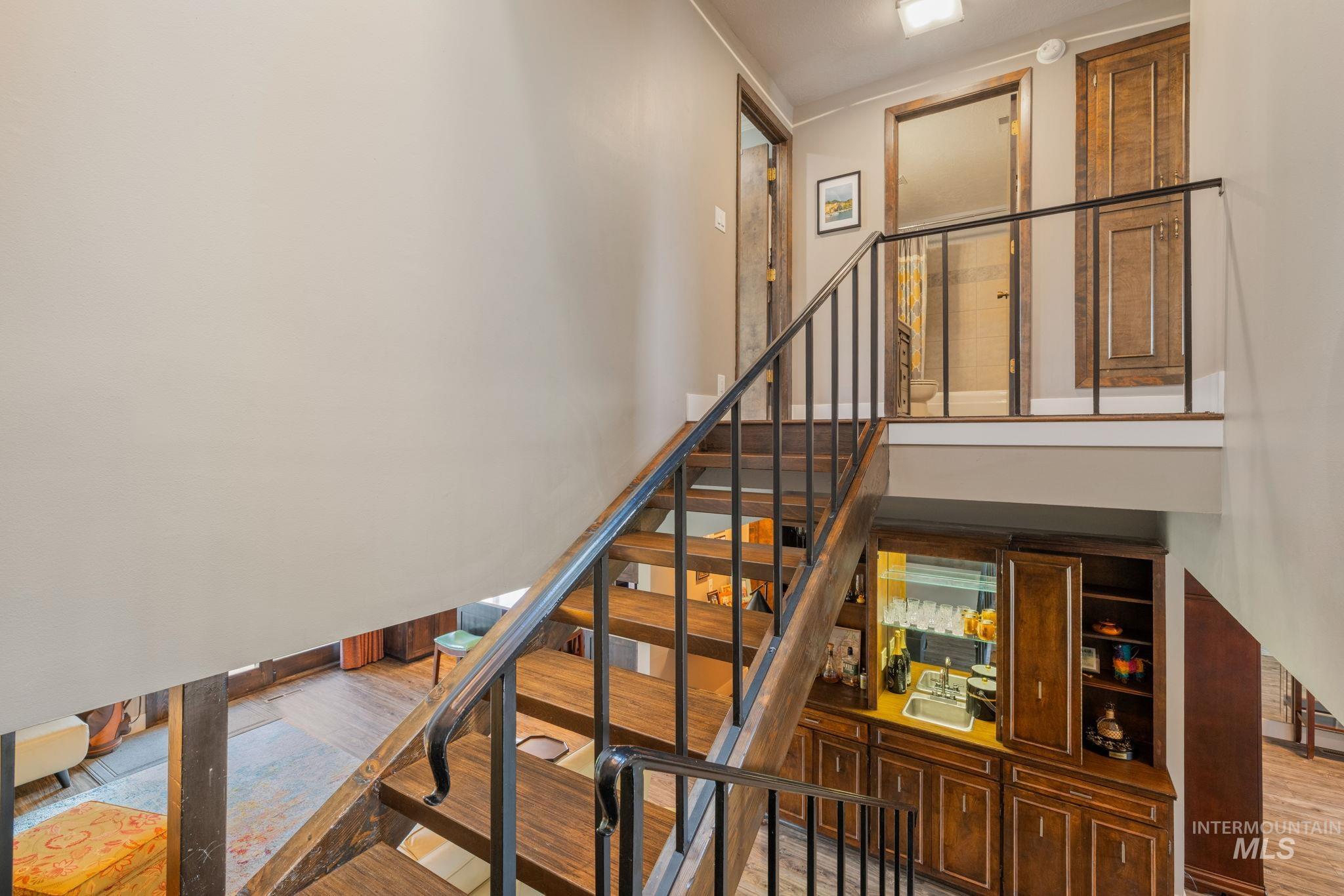 4400 W Pasadena Dr, Boise, Idaho 83705, 3 Bedrooms, 2.5 Bathrooms, Residential For Sale, Price $452,999,MLS 98978476