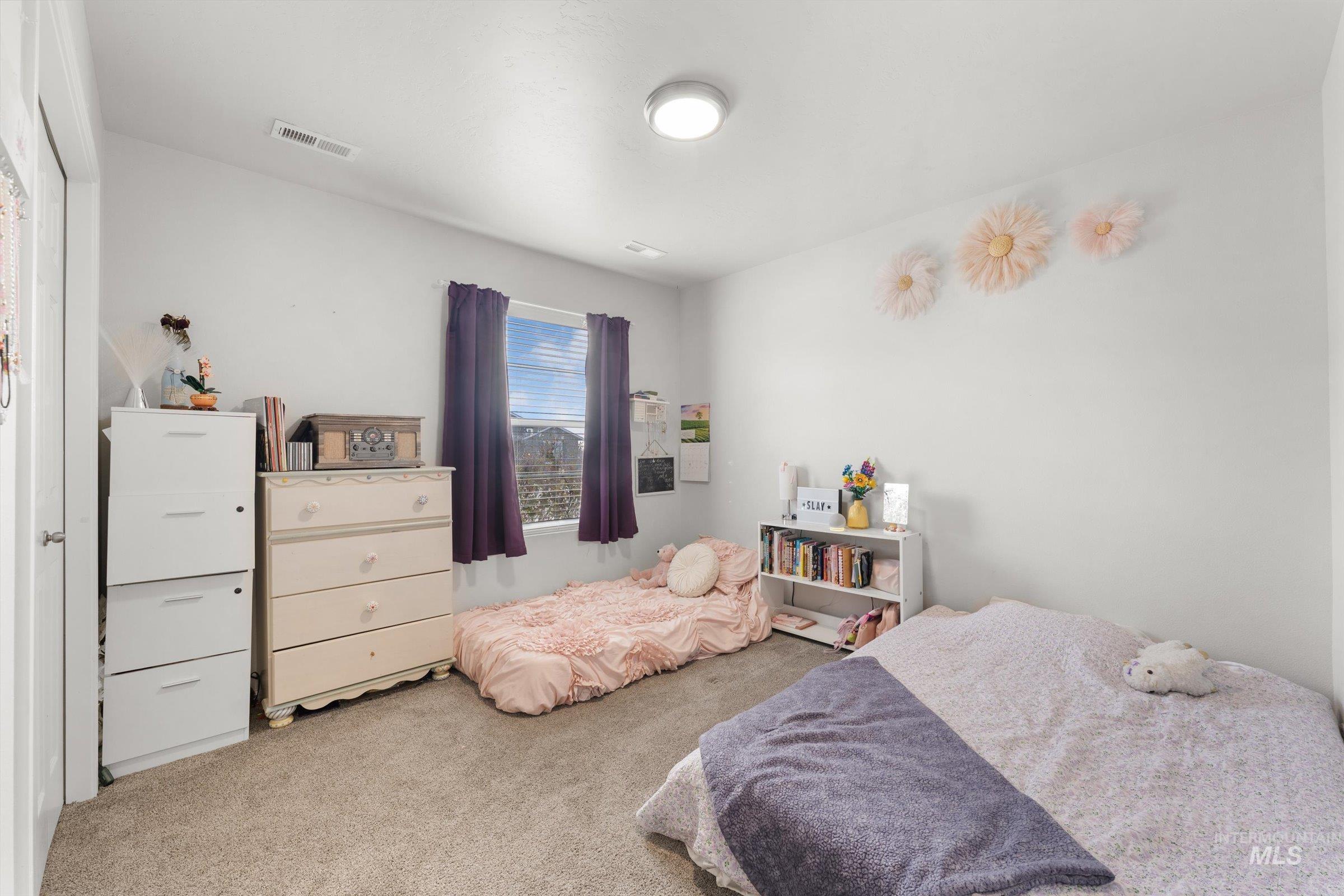 910 SW Miner St, Mountain Home, Idaho 83647, 3 Bedrooms, 2 Bathrooms, Residential For Sale, Price $387,000, 98978478