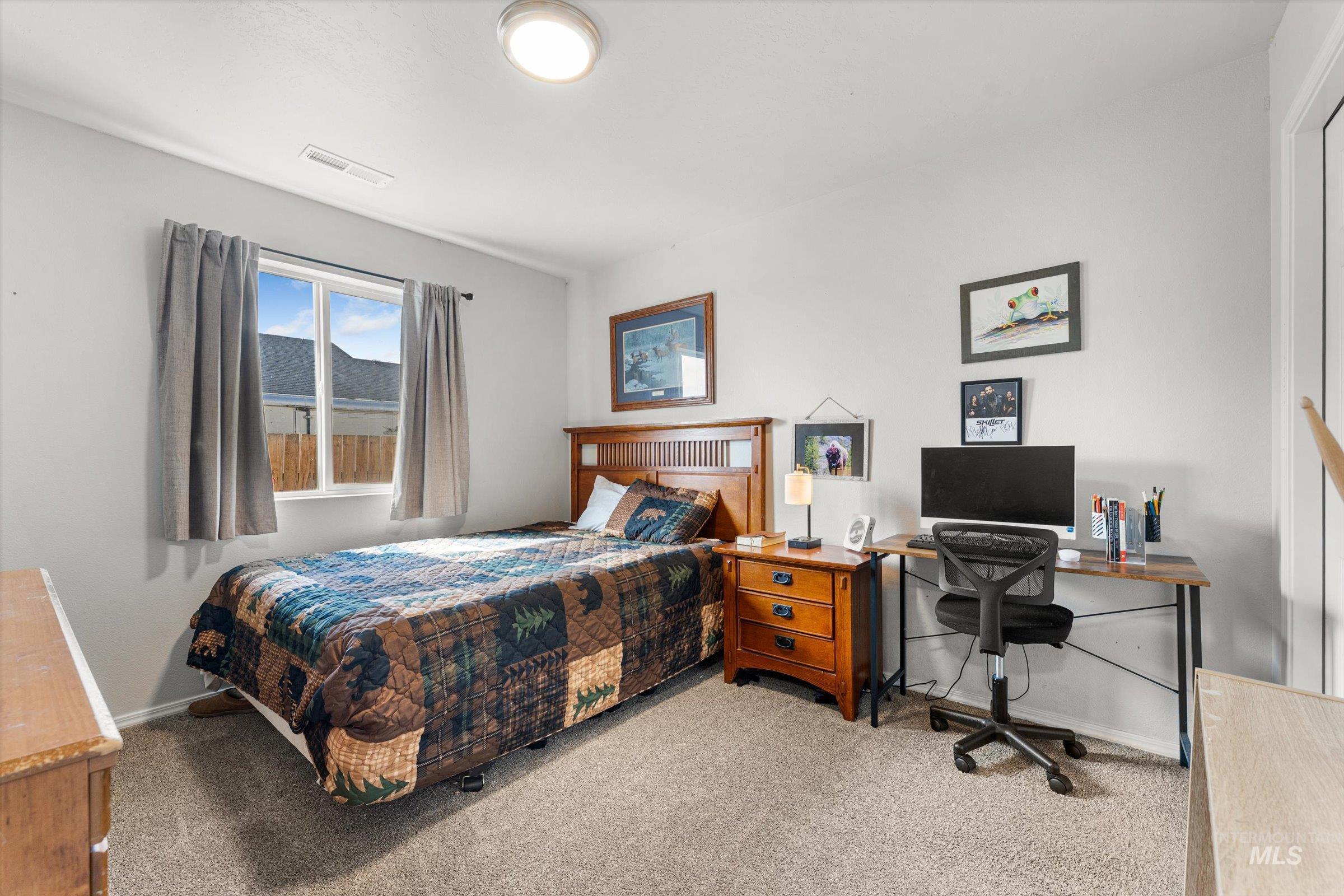 910 SW Miner St, Mountain Home, Idaho 83647, 3 Bedrooms, 2 Bathrooms, Residential For Sale, Price $387,000, 98978478