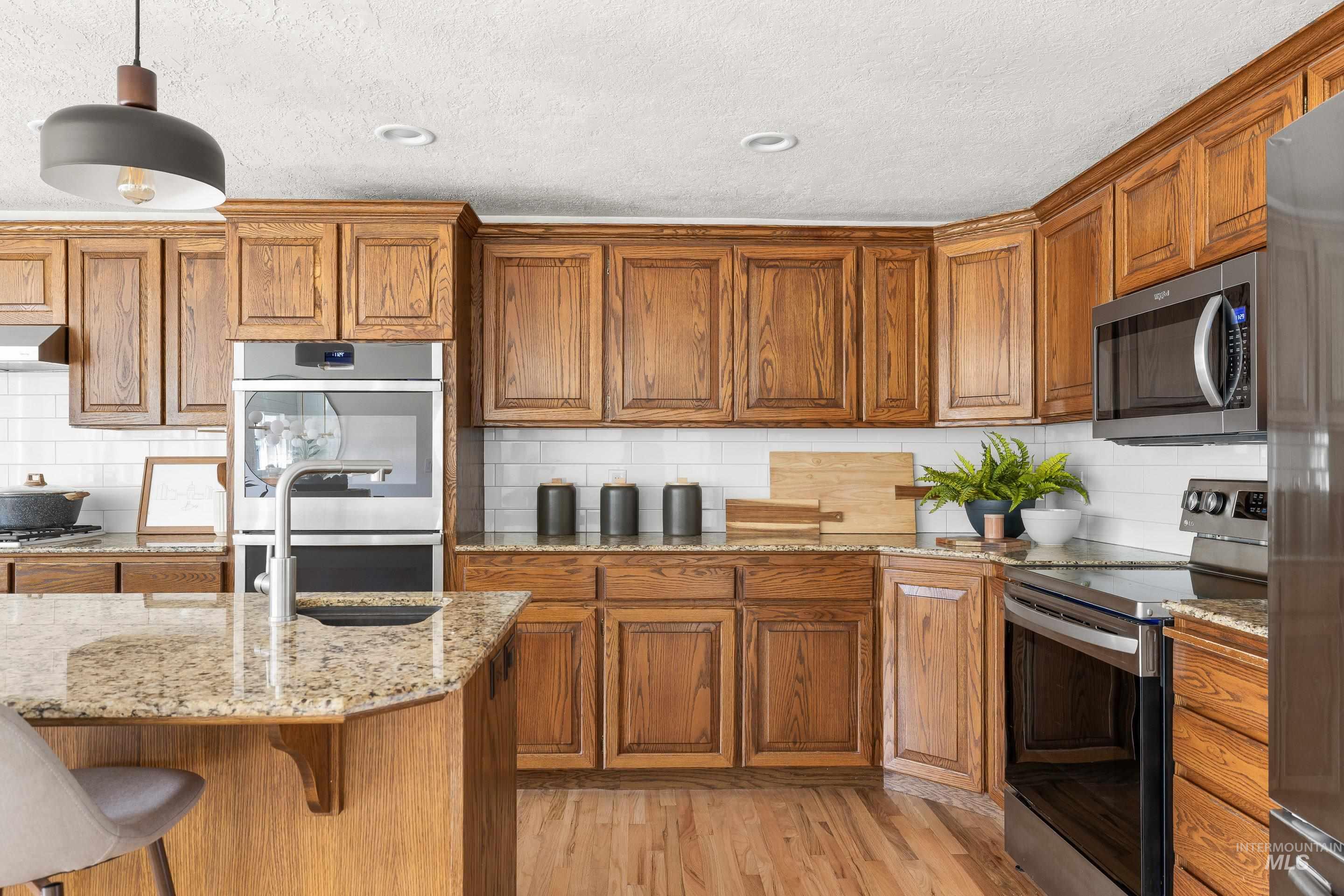 4747 N Mountain View Dr, Boise, Idaho 83704, 4 Bedrooms, 4 Bathrooms, Residential For Sale, Price $1,199,000,MLS 98978482