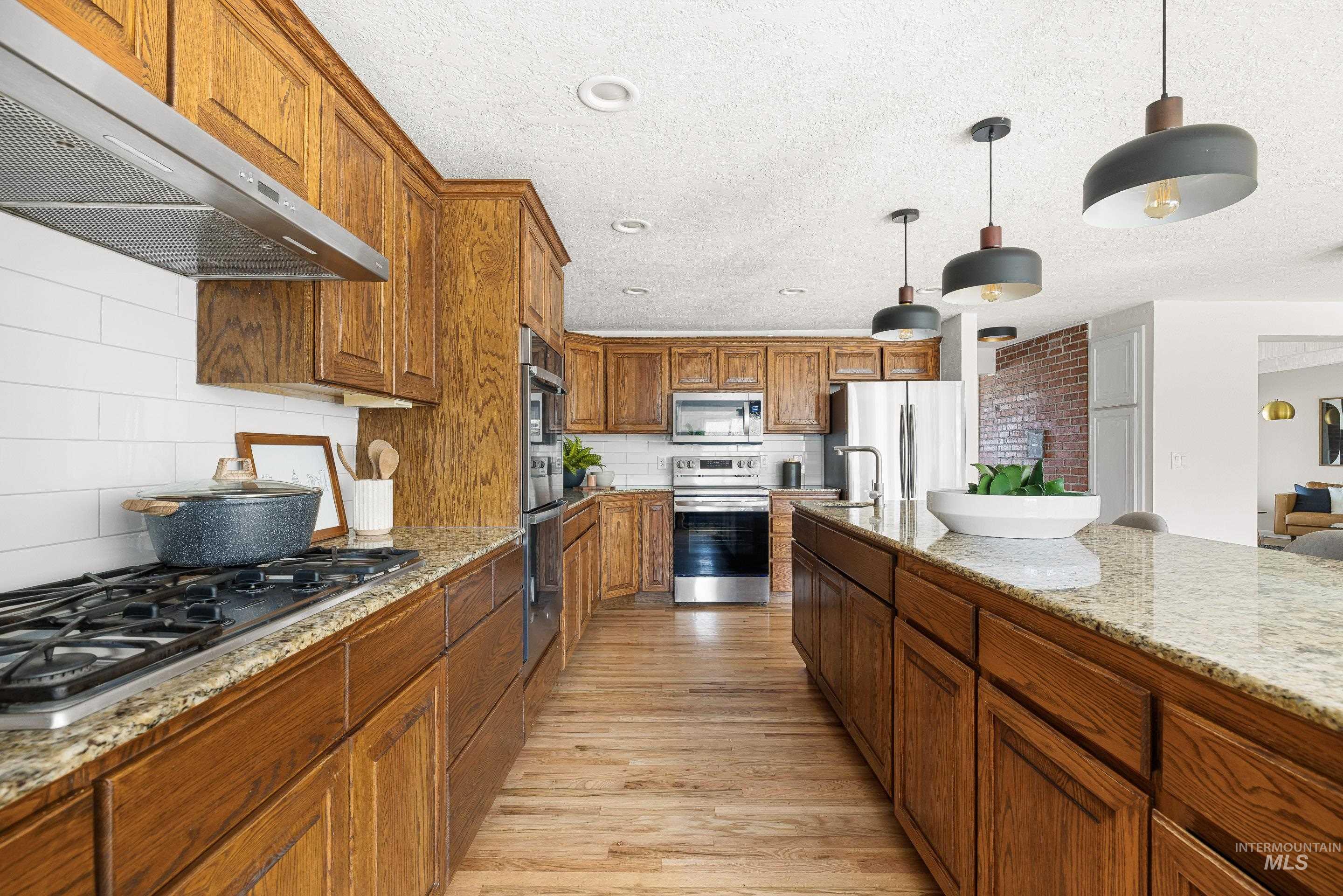 4747 N Mountain View Dr, Boise, Idaho 83704, 4 Bedrooms, 4 Bathrooms, Residential For Sale, Price $1,199,000,MLS 98978482