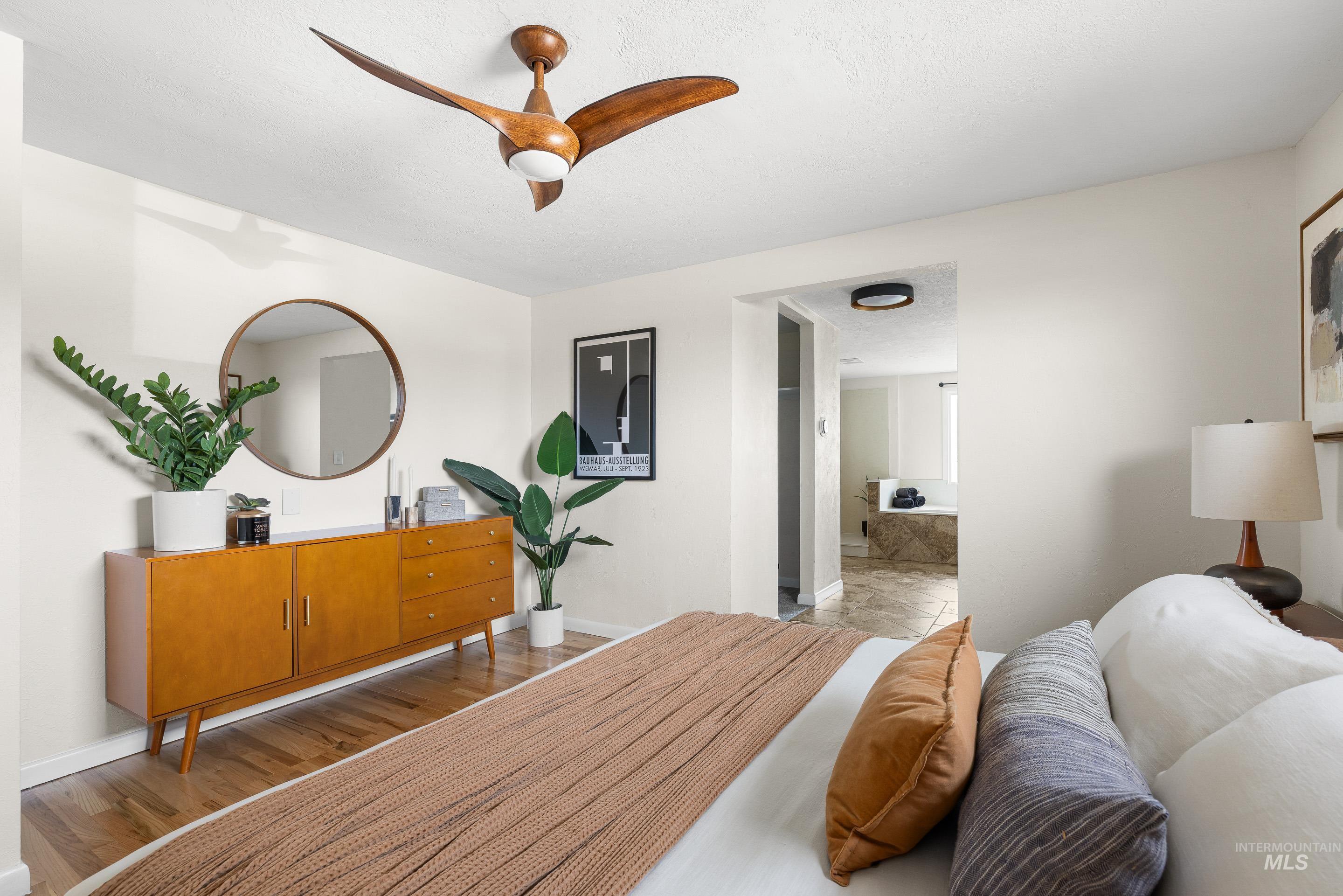 4747 N Mountain View Dr, Boise, Idaho 83704, 4 Bedrooms, 4 Bathrooms, Residential For Sale, Price $1,199,000,MLS 98978482