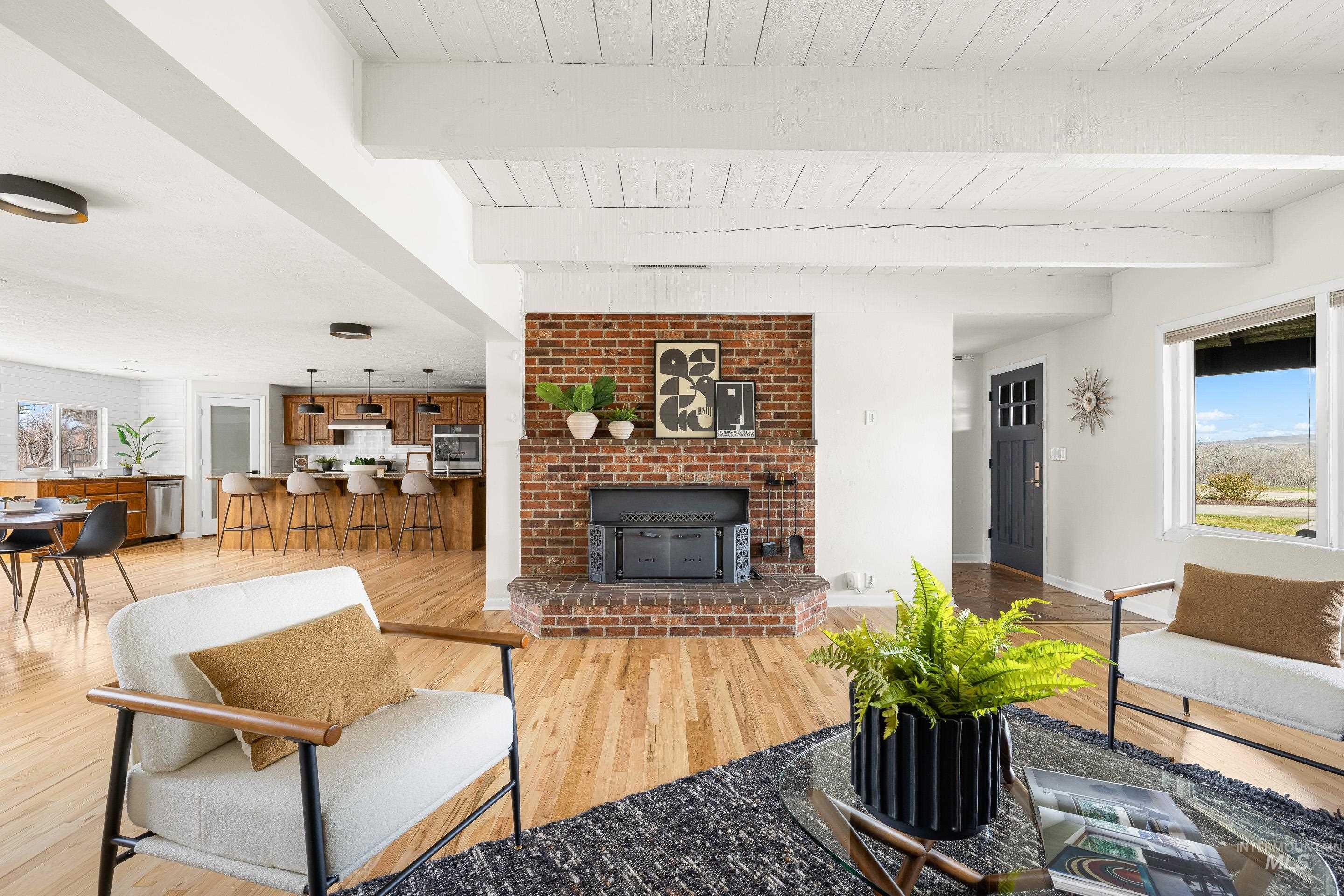 4747 N Mountain View Dr, Boise, Idaho 83704, 4 Bedrooms, 4 Bathrooms, Residential For Sale, Price $1,199,000,MLS 98978482