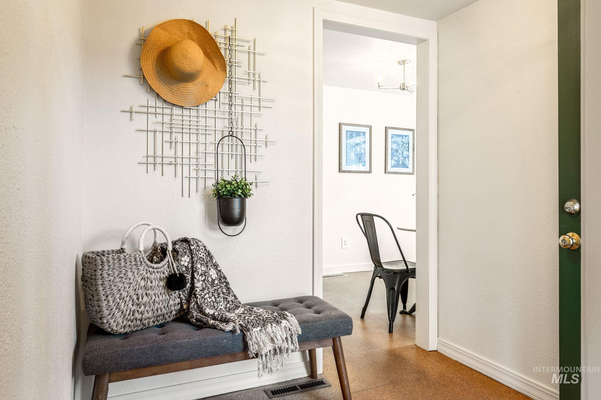 1505 N 10th, Boise, Idaho 83702, 3 Bedrooms, 2 Bathrooms, Residential For Sale, Price $600,000,MLS 98978486