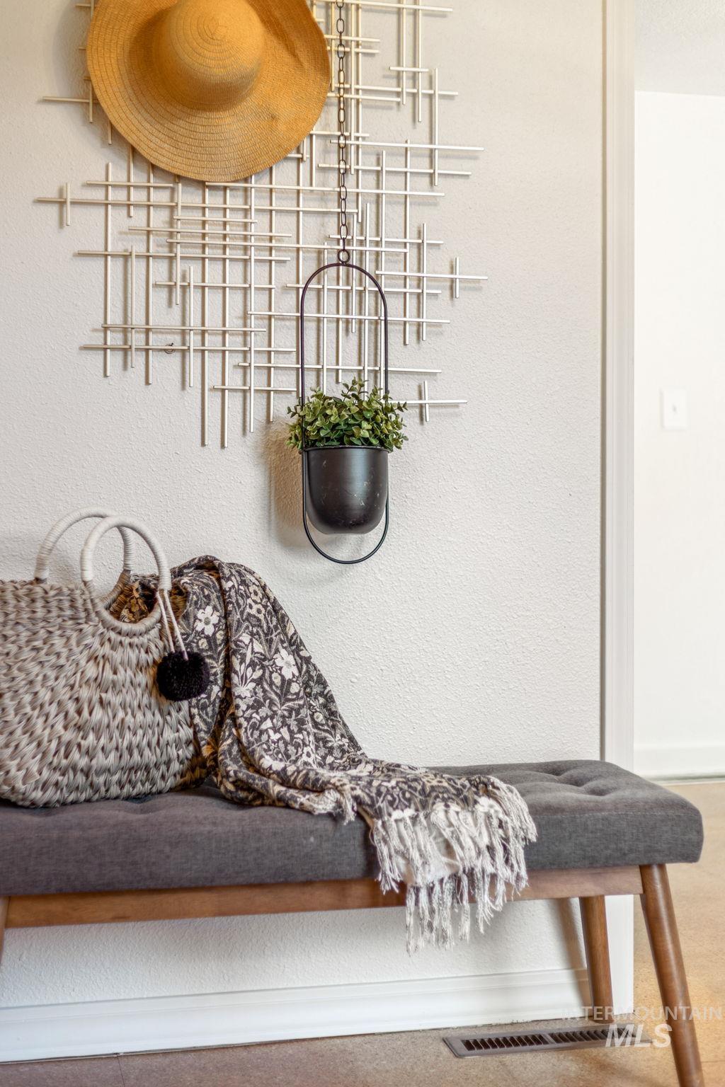 1505 N 10th, Boise, Idaho 83702, 3 Bedrooms, 2 Bathrooms, Residential For Sale, Price $600,000,MLS 98978486