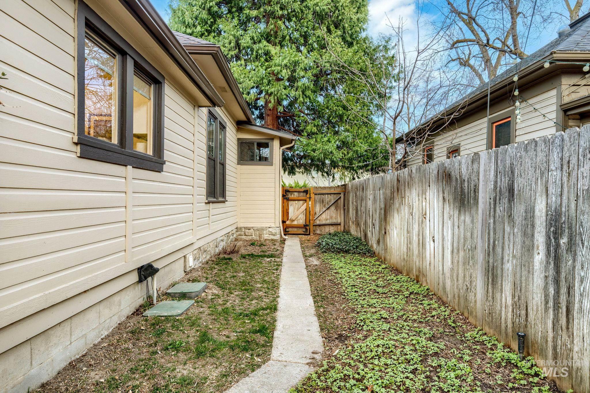 1505 N 10th, Boise, Idaho 83702, 3 Bedrooms, 2 Bathrooms, Residential For Sale, Price $600,000,MLS 98978486