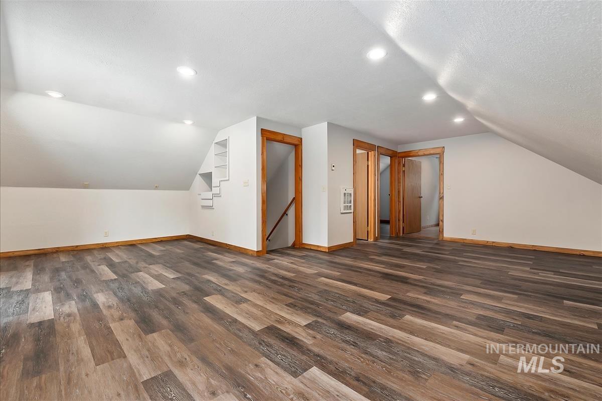 10 Crick Road, Garden Valley, Idaho 83622, 3 Bedrooms, 2 Bathrooms, Residential For Sale, Price $547,900, 98978490