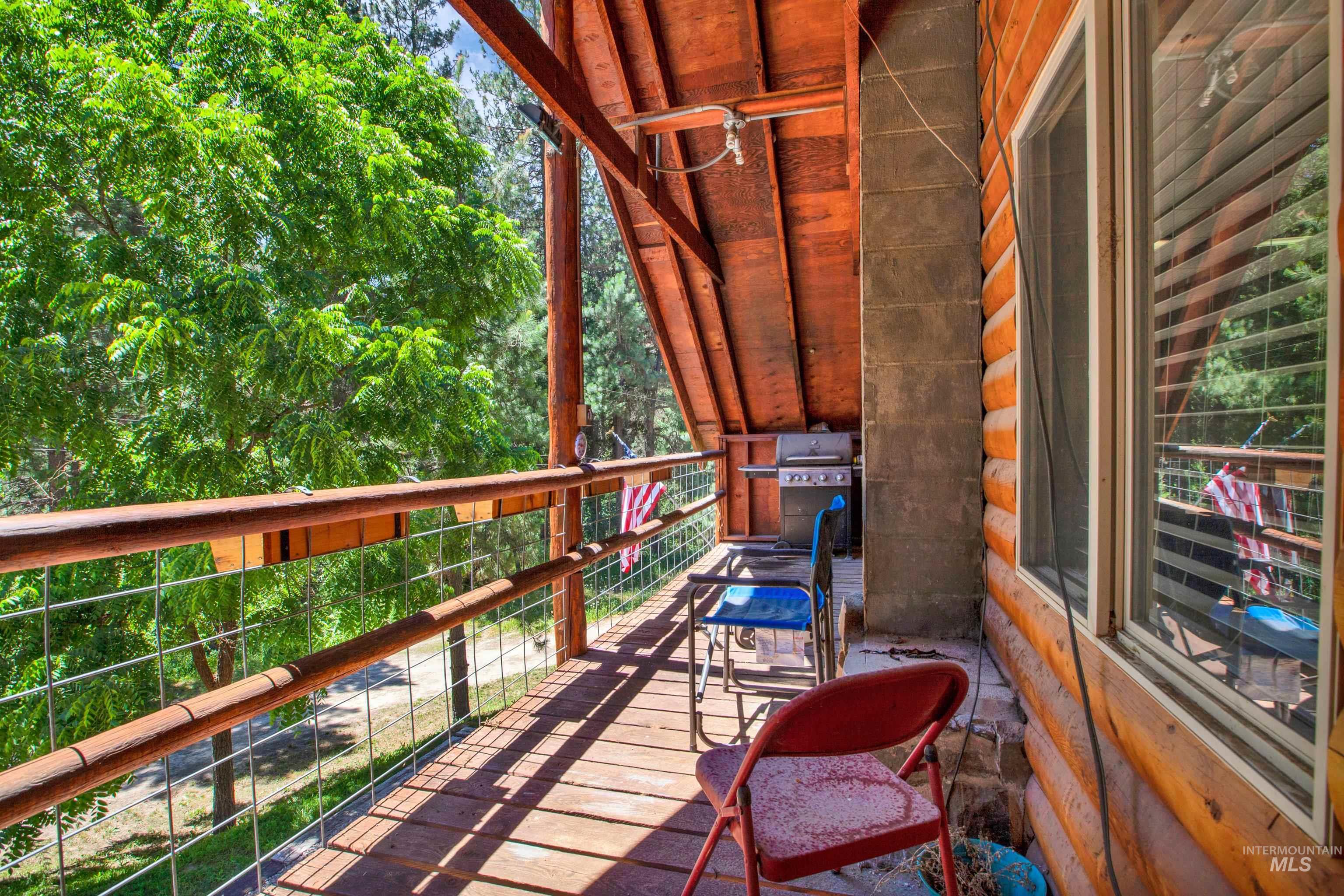 10 Crick Road, Garden Valley, Idaho 83622, 3 Bedrooms, 2 Bathrooms, Residential For Sale, Price $547,900, 98978490