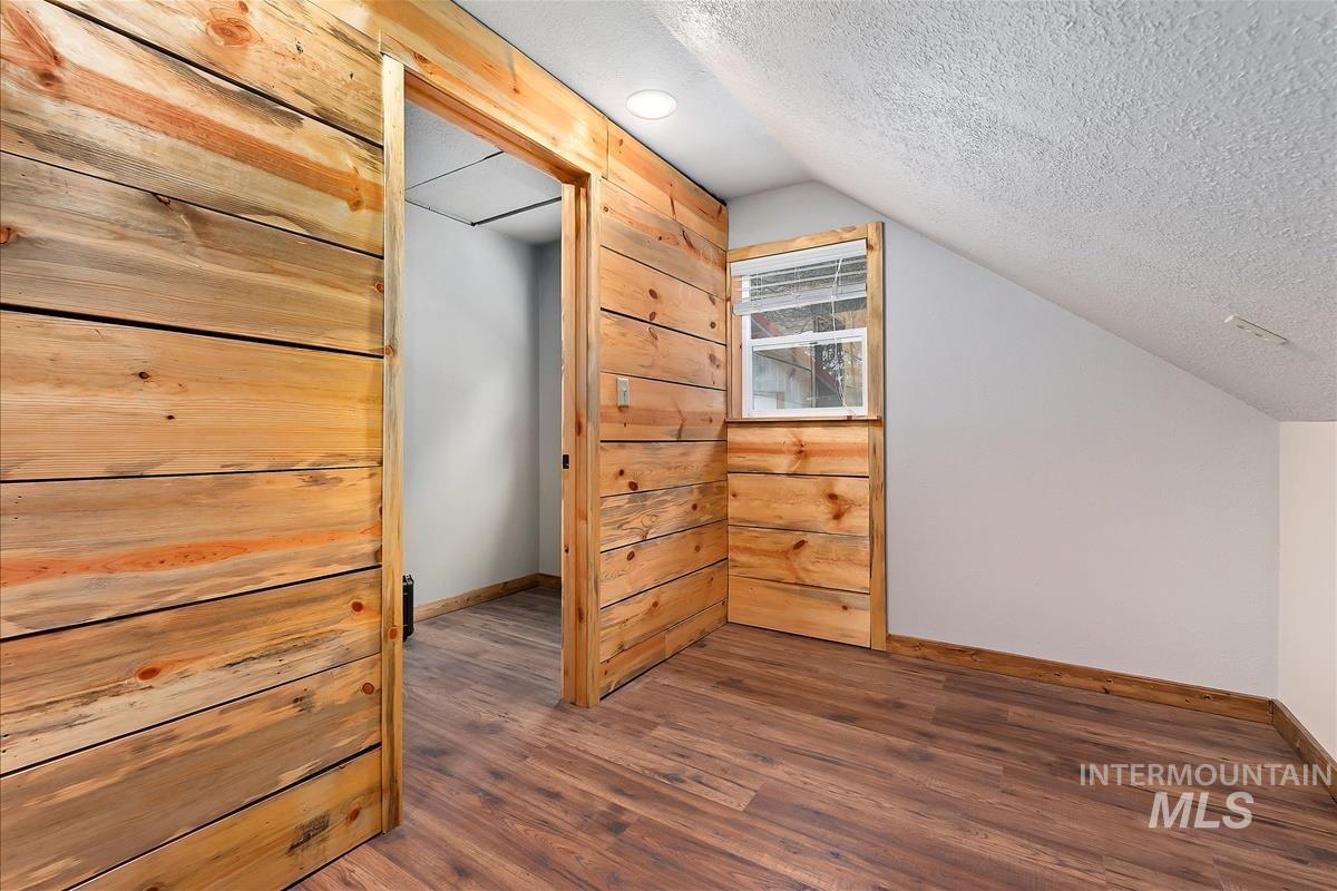 10 Crick Road, Garden Valley, Idaho 83622, 3 Bedrooms, 2 Bathrooms, Residential For Sale, Price $547,900, 98978490