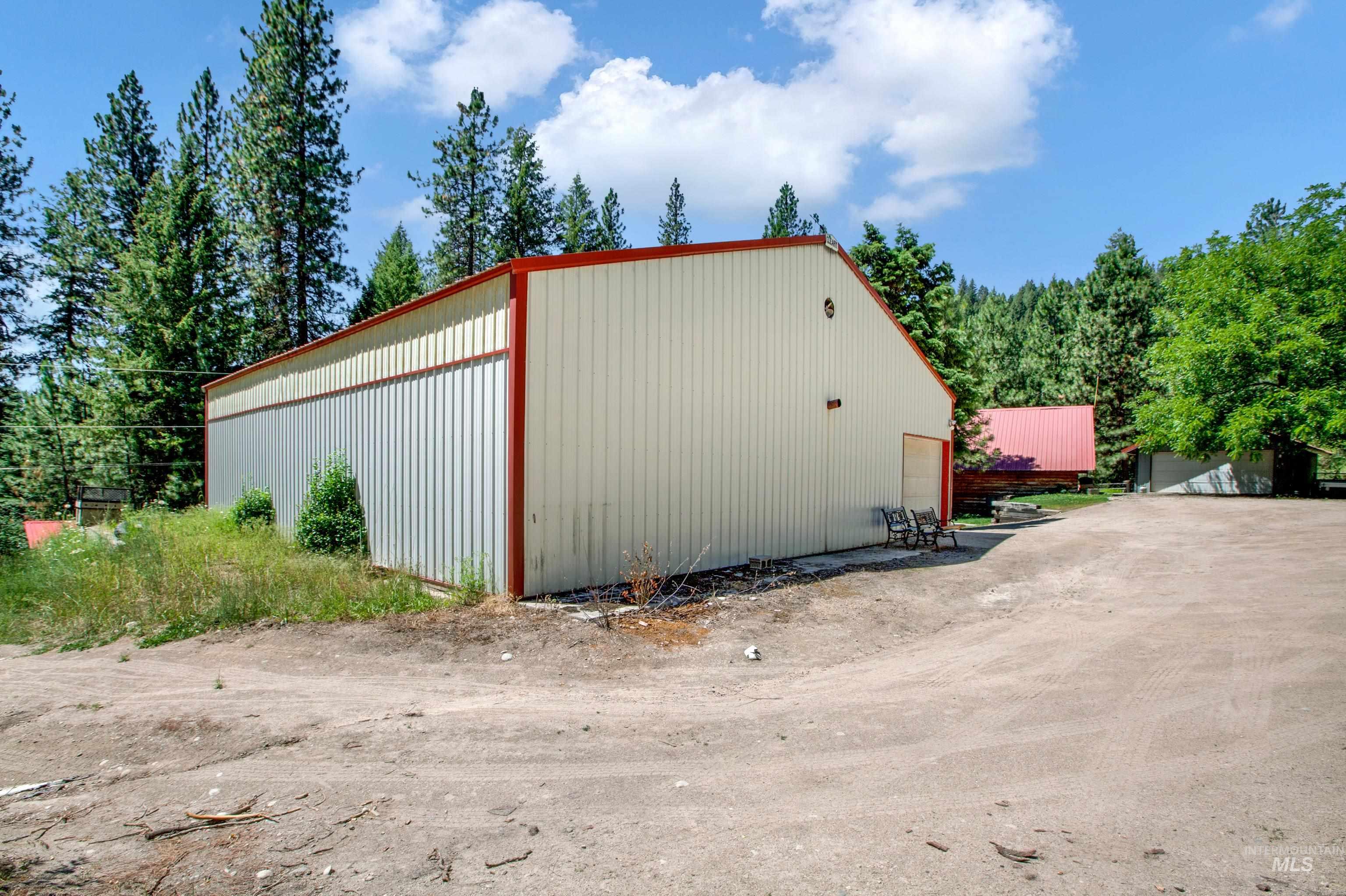 10 Crick Road, Garden Valley, Idaho 83622, 3 Bedrooms, 2 Bathrooms, Residential For Sale, Price $547,900, 98978490