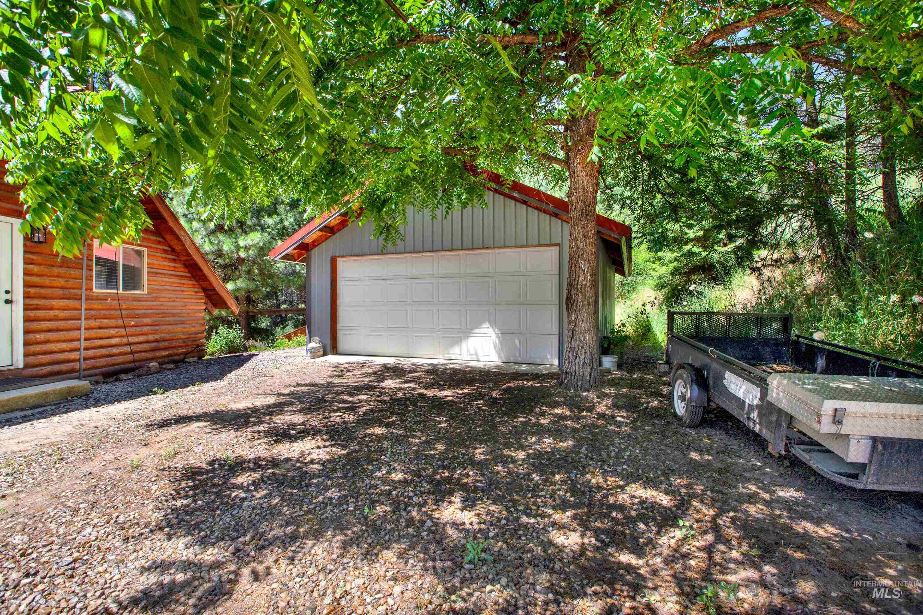 10 Crick Road, Garden Valley, Idaho 83622, 3 Bedrooms, 2 Bathrooms, Residential For Sale, Price $547,900, 98978490