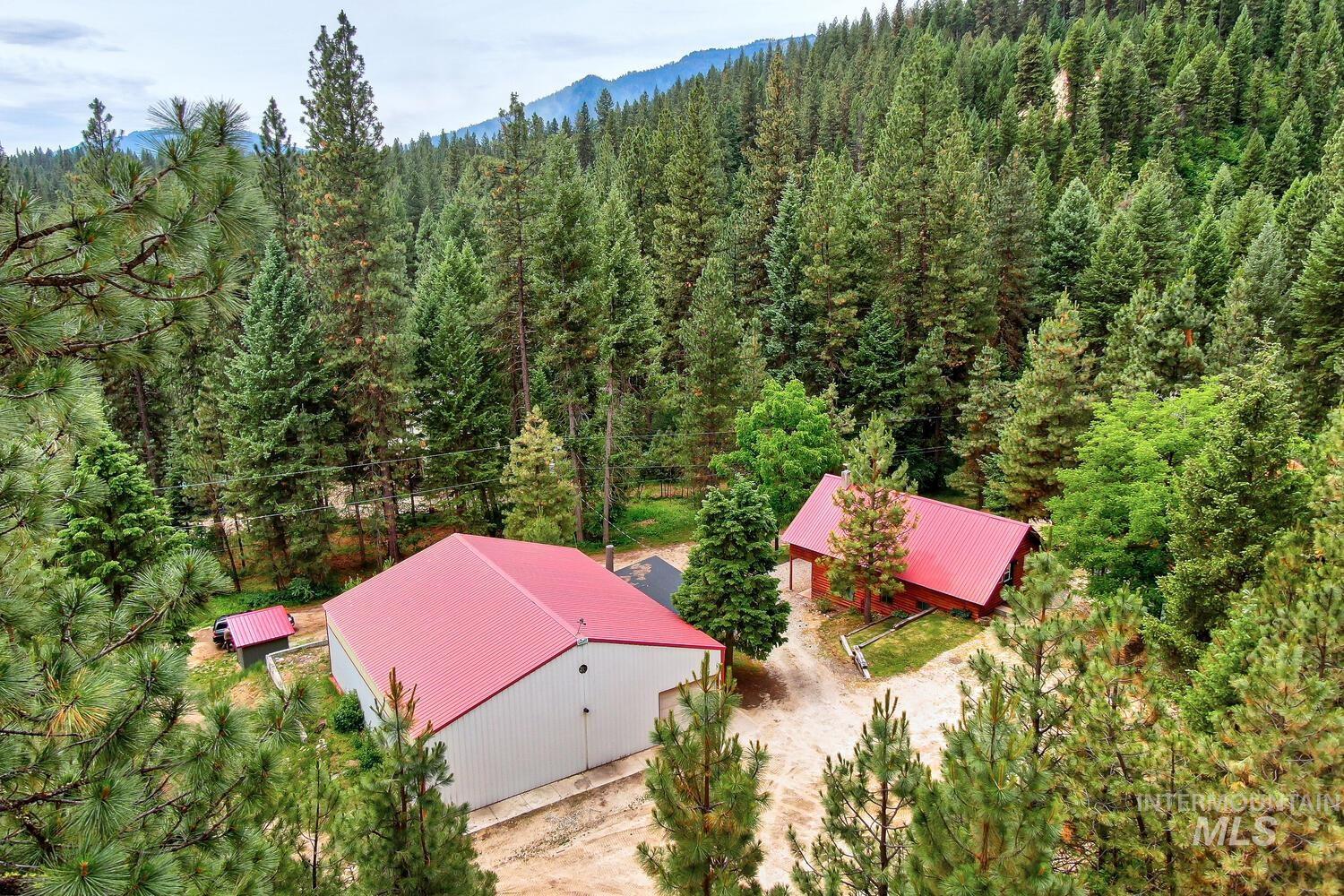 10 Crick Road, Garden Valley, Idaho 83622, 3 Bedrooms, 2 Bathrooms, Residential For Sale, Price $547,900, 98978490