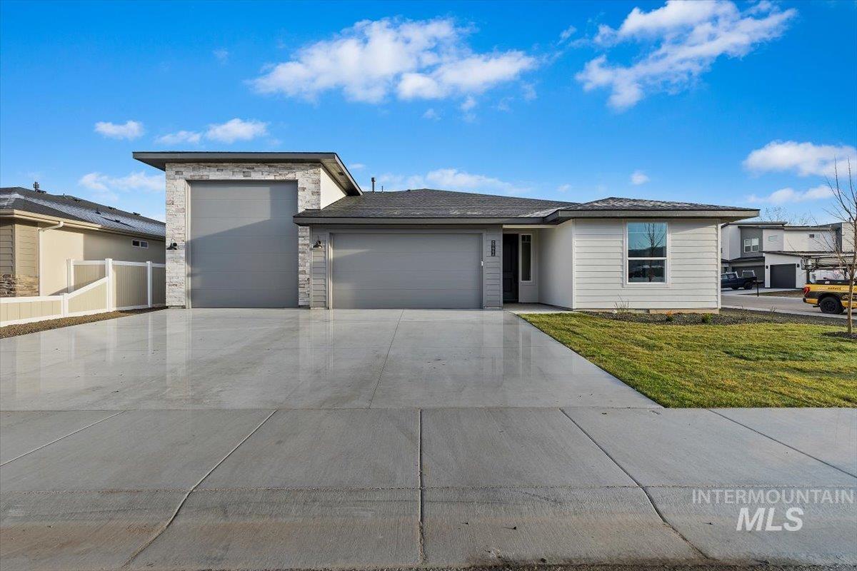 2596 E Jonagold Ct, Emmett, Idaho 83617, 4 Bedrooms, 3 Bathrooms, Residential For Sale, Price $599,999,MLS 98978491