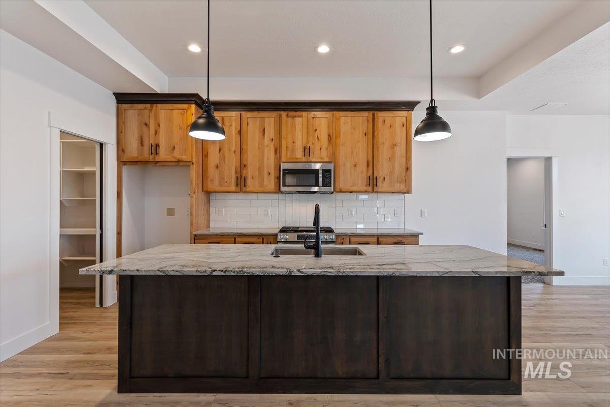 2596 E Jonagold Ct, Emmett, Idaho 83617, 4 Bedrooms, 3 Bathrooms, Residential For Sale, Price $599,999,MLS 98978491