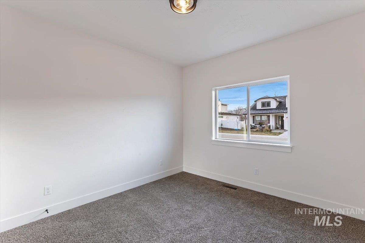 2596 E Jonagold Ct, Emmett, Idaho 83617, 4 Bedrooms, 3 Bathrooms, Residential For Sale, Price $599,999,MLS 98978491