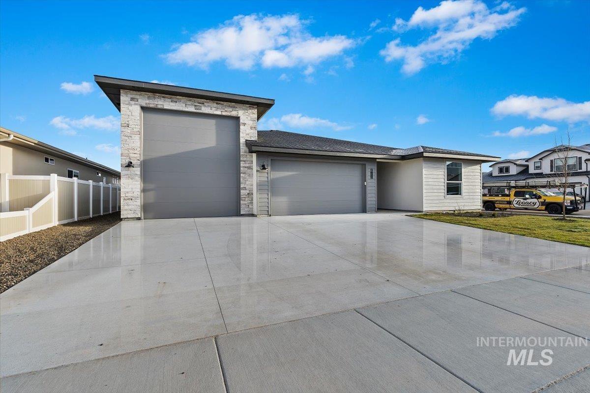 2596 E Jonagold Ct, Emmett, Idaho 83617, 4 Bedrooms, 3 Bathrooms, Residential For Sale, Price $599,999,MLS 98978491