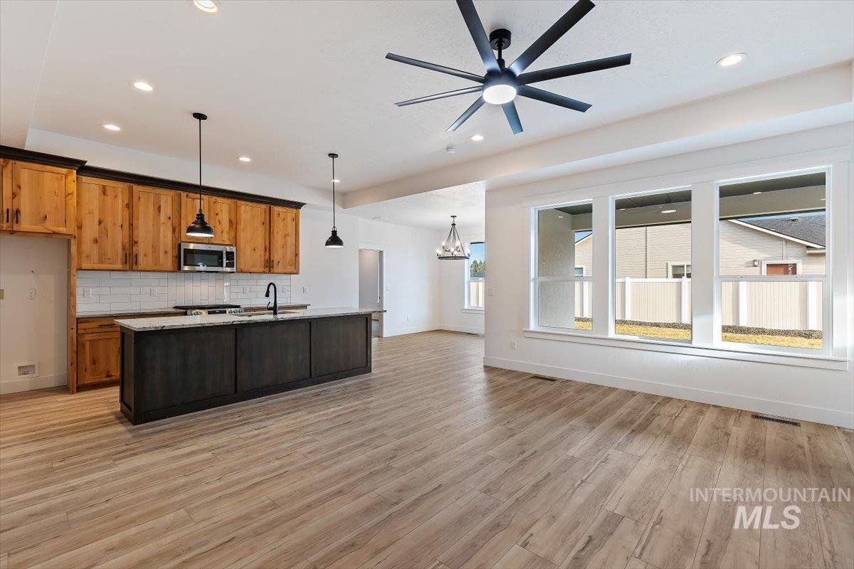 2596 E Jonagold Ct, Emmett, Idaho 83617, 4 Bedrooms, 3 Bathrooms, Residential For Sale, Price $599,999,MLS 98978491