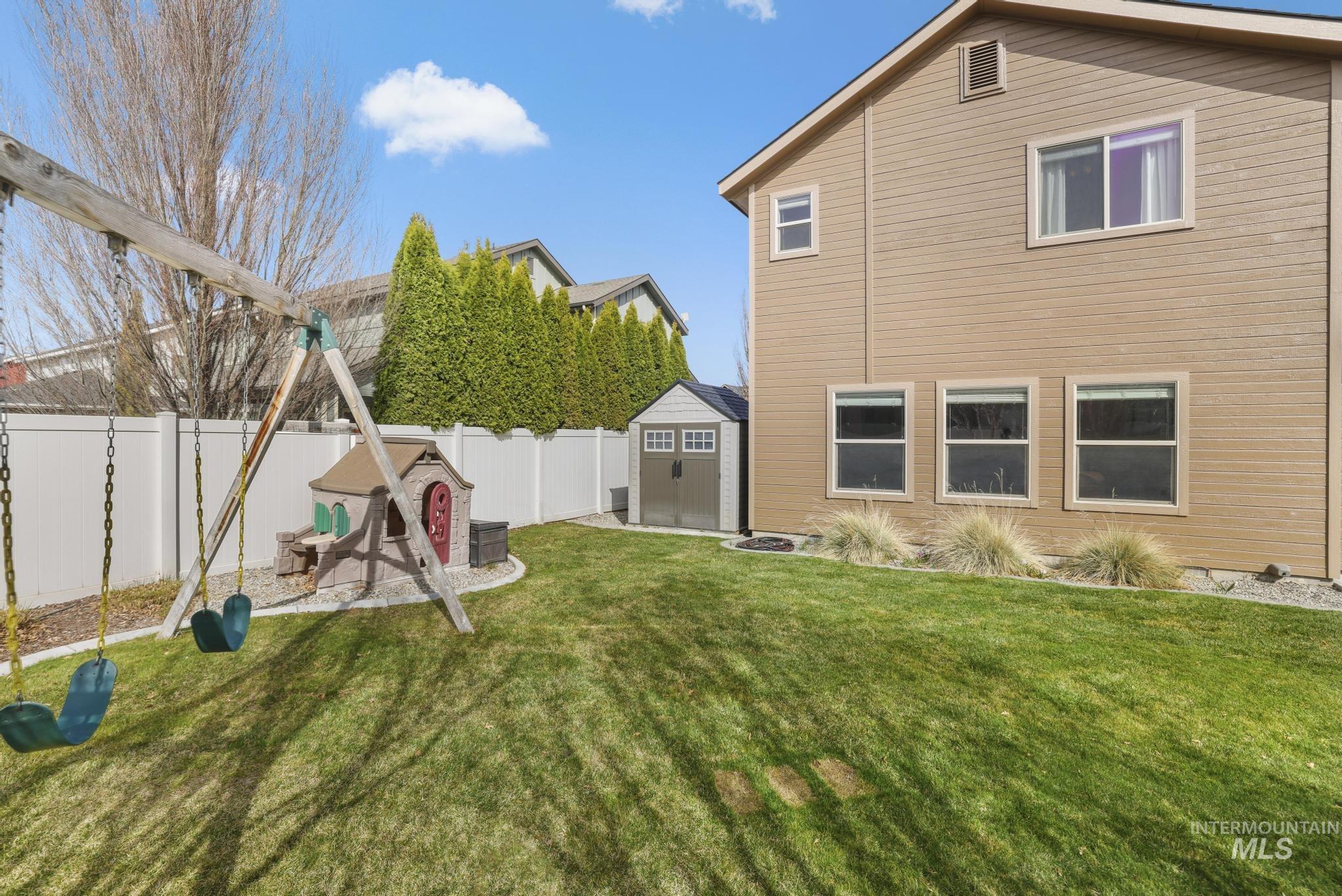 2742 Carriage Way, Twin Falls, Idaho 83301-5257, 4 Bedrooms, 2.5 Bathrooms, Residential For Sale, Price $469,000,MLS 98978493