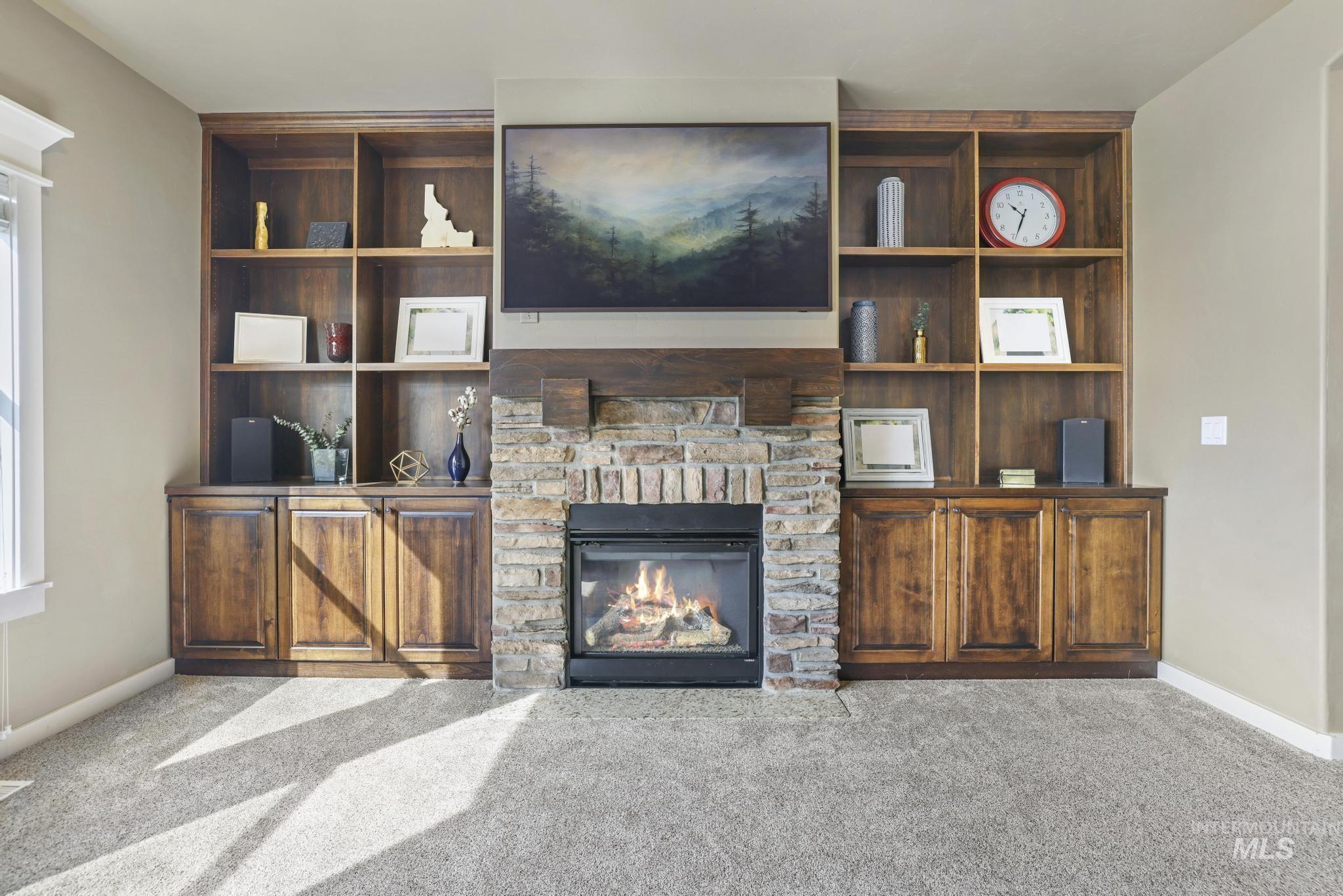 2742 Carriage Way, Twin Falls, Idaho 83301-5257, 4 Bedrooms, 2.5 Bathrooms, Residential For Sale, Price $469,000,MLS 98978493