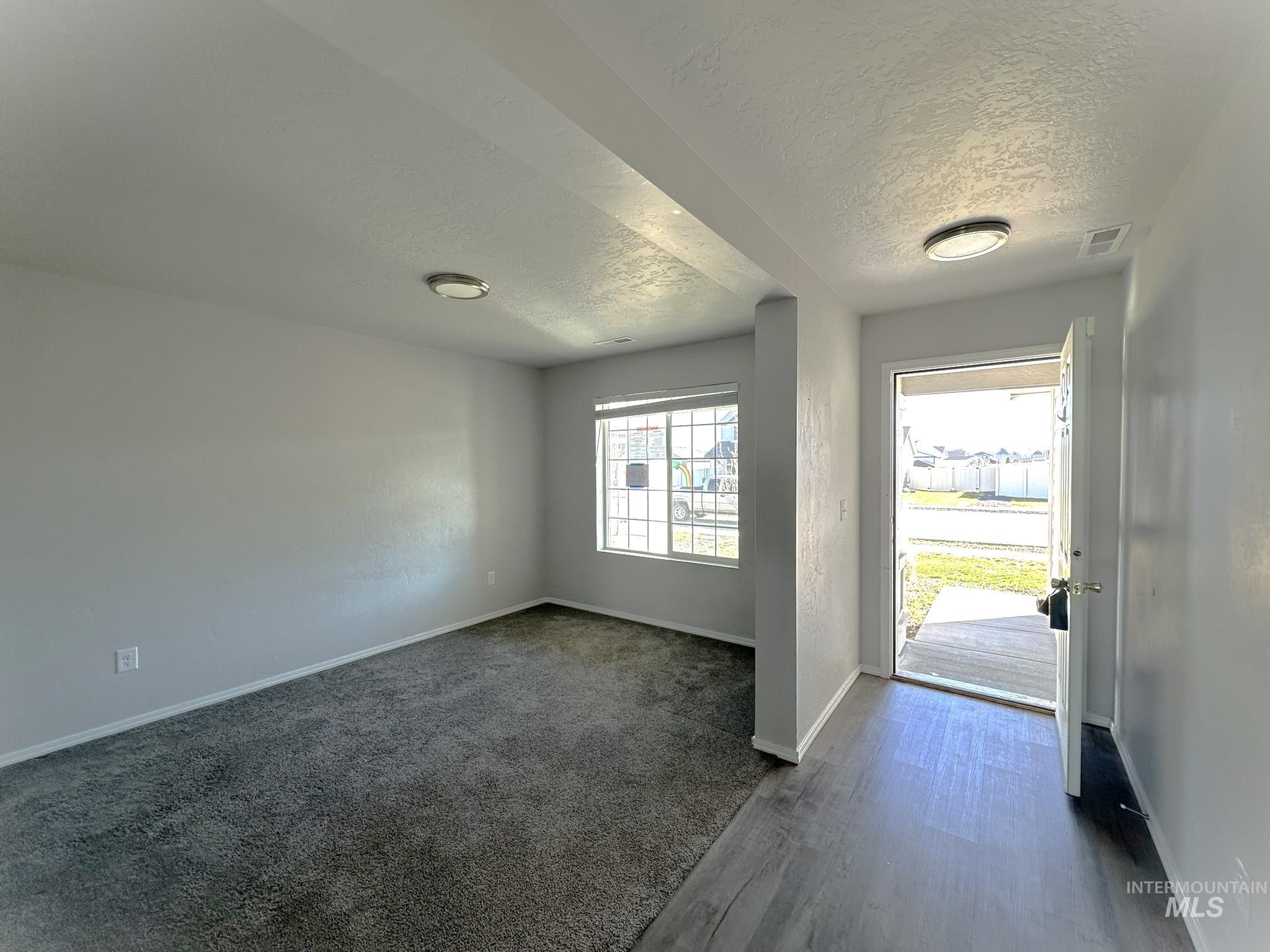 17581 N Onaway Ave, Nampa, Idaho 83687, 4 Bedrooms, 2.5 Bathrooms, Residential For Sale, Price $410,000, 98978494