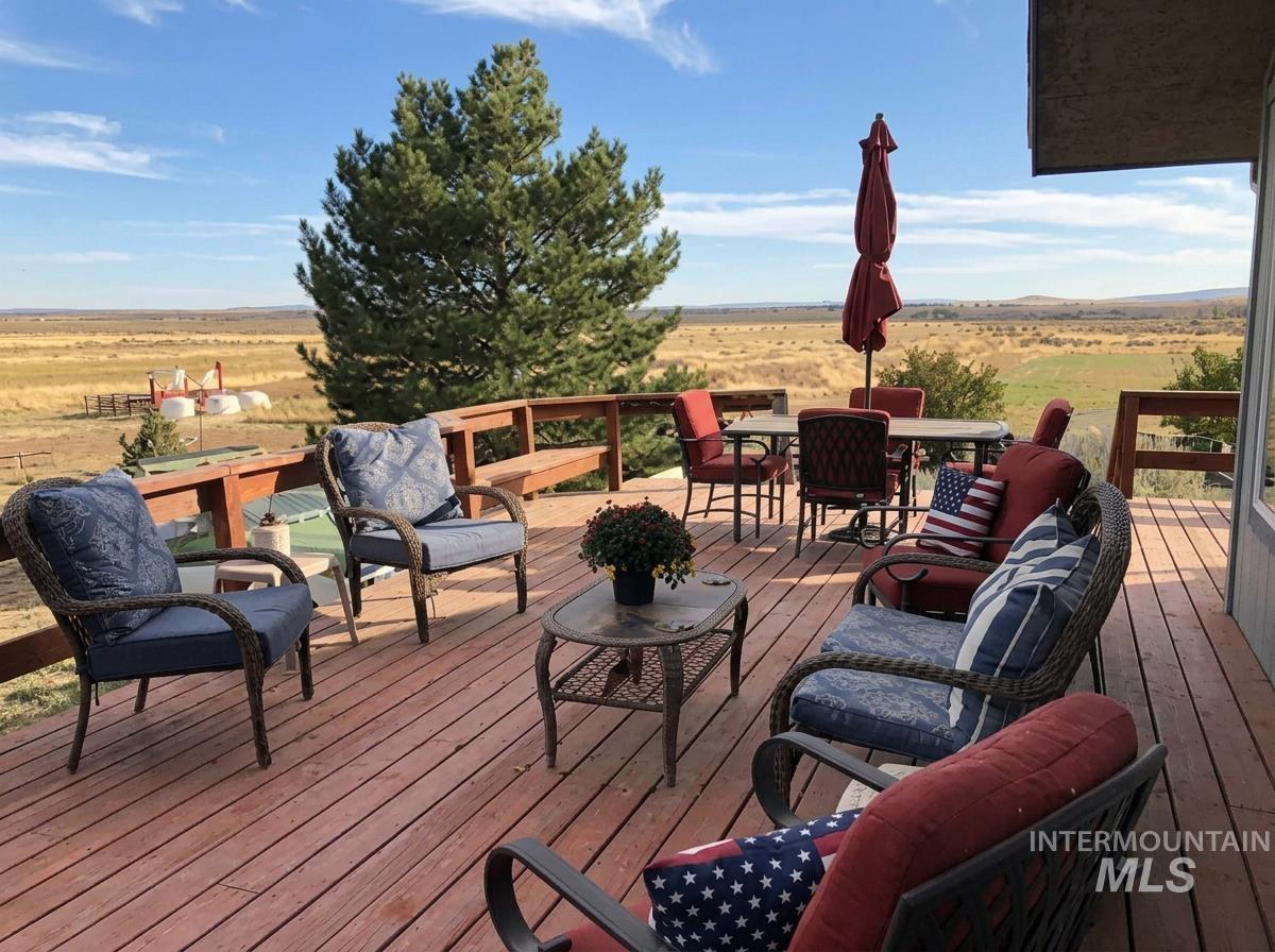 103 West 420 North, Shoshone, Idaho 83352, 3 Bedrooms, 2 Bathrooms, Residential For Sale, Price $625,000,MLS 98978497