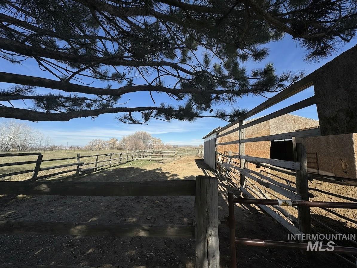 103 West 420 North, Shoshone, Idaho 83352, 3 Bedrooms, 2 Bathrooms, Residential For Sale, Price $650,000,MLS 98978497