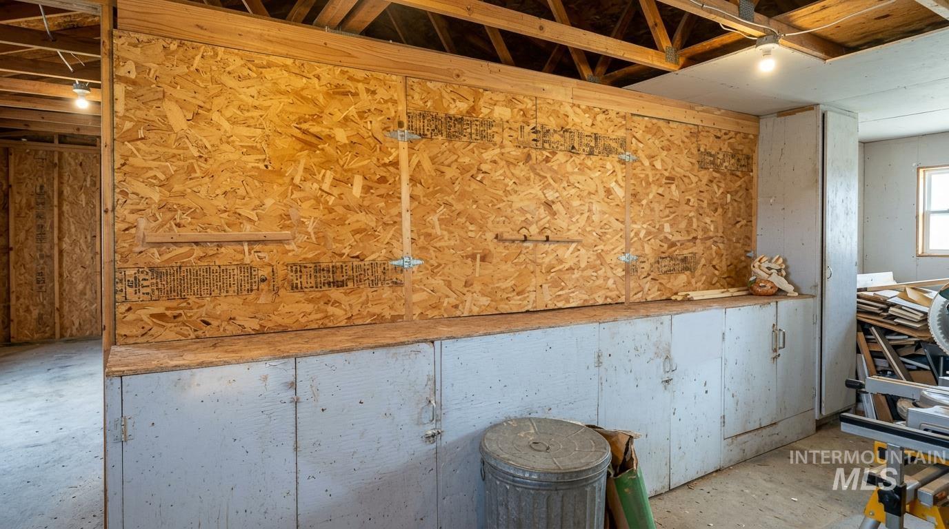 103 West 420 North, Shoshone, Idaho 83352, 3 Bedrooms, 2 Bathrooms, Residential For Sale, Price $625,000,MLS 98978497