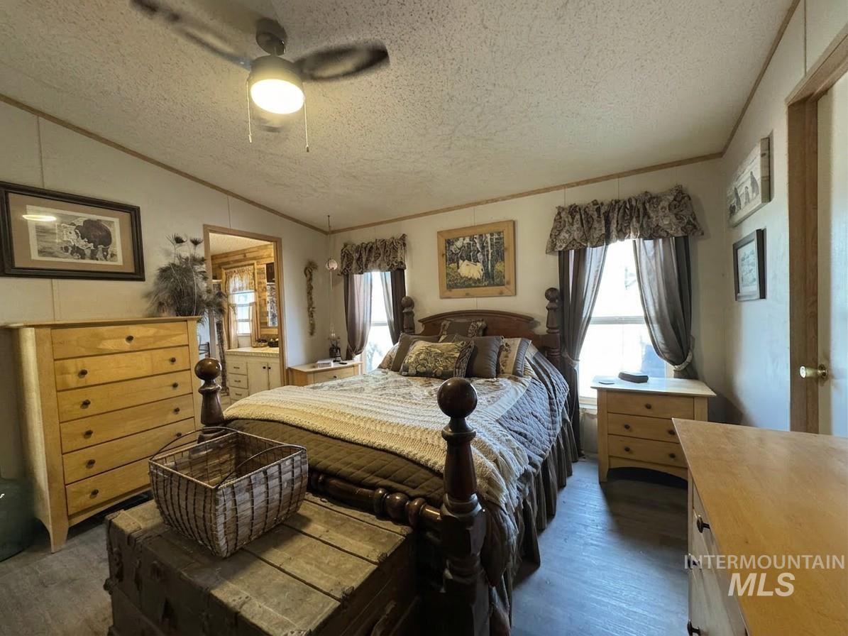 103 West 420 North, Shoshone, Idaho 83352, 3 Bedrooms, 2 Bathrooms, Farm & Ranch For Sale, Price $650,000,MLS 98978498