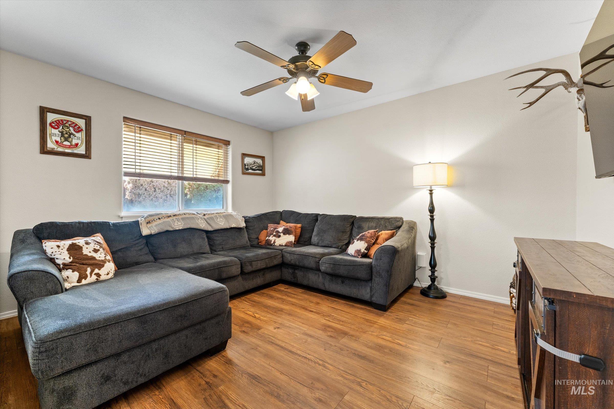 865 Gregory Ln, Mountain Home, Idaho 83647, 3 Bedrooms, 2 Bathrooms, Residential For Sale, Price $330,000,MLS 98978499