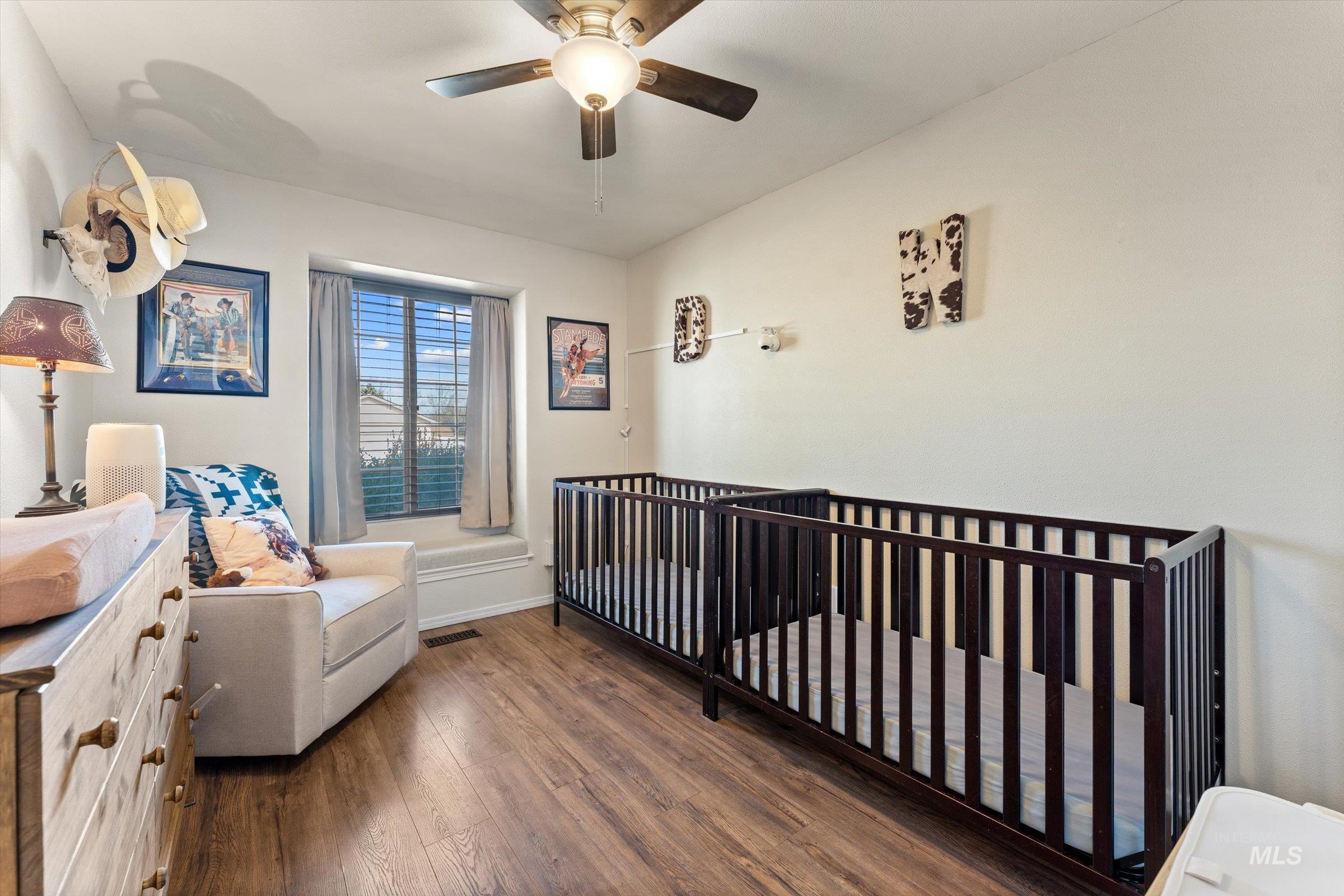 865 Gregory Ln, Mountain Home, Idaho 83647, 3 Bedrooms, 2 Bathrooms, Residential For Sale, Price $330,000,MLS 98978499