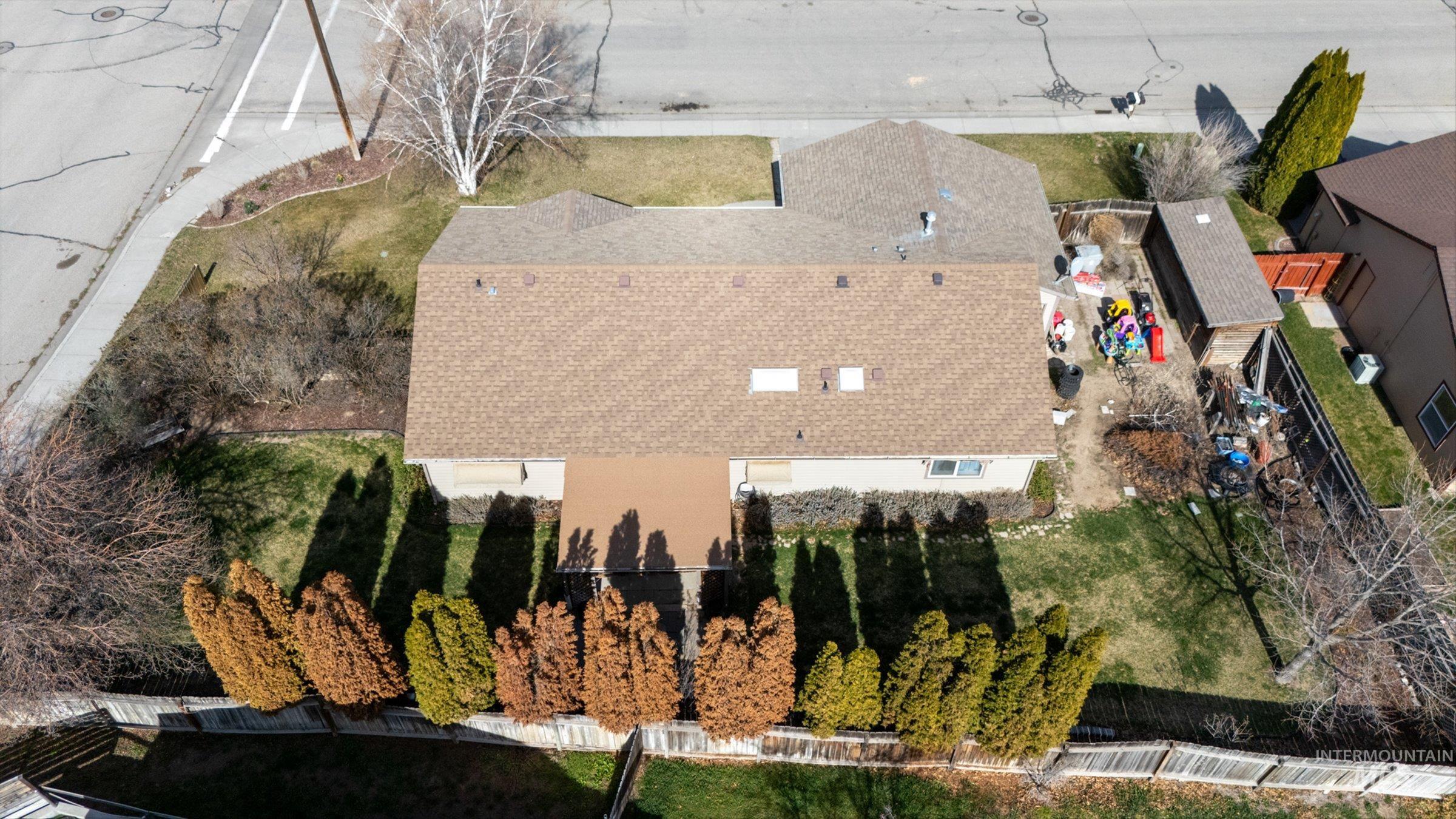 865 Gregory Ln, Mountain Home, Idaho 83647, 3 Bedrooms, 2 Bathrooms, Residential For Sale, Price $330,000,MLS 98978499