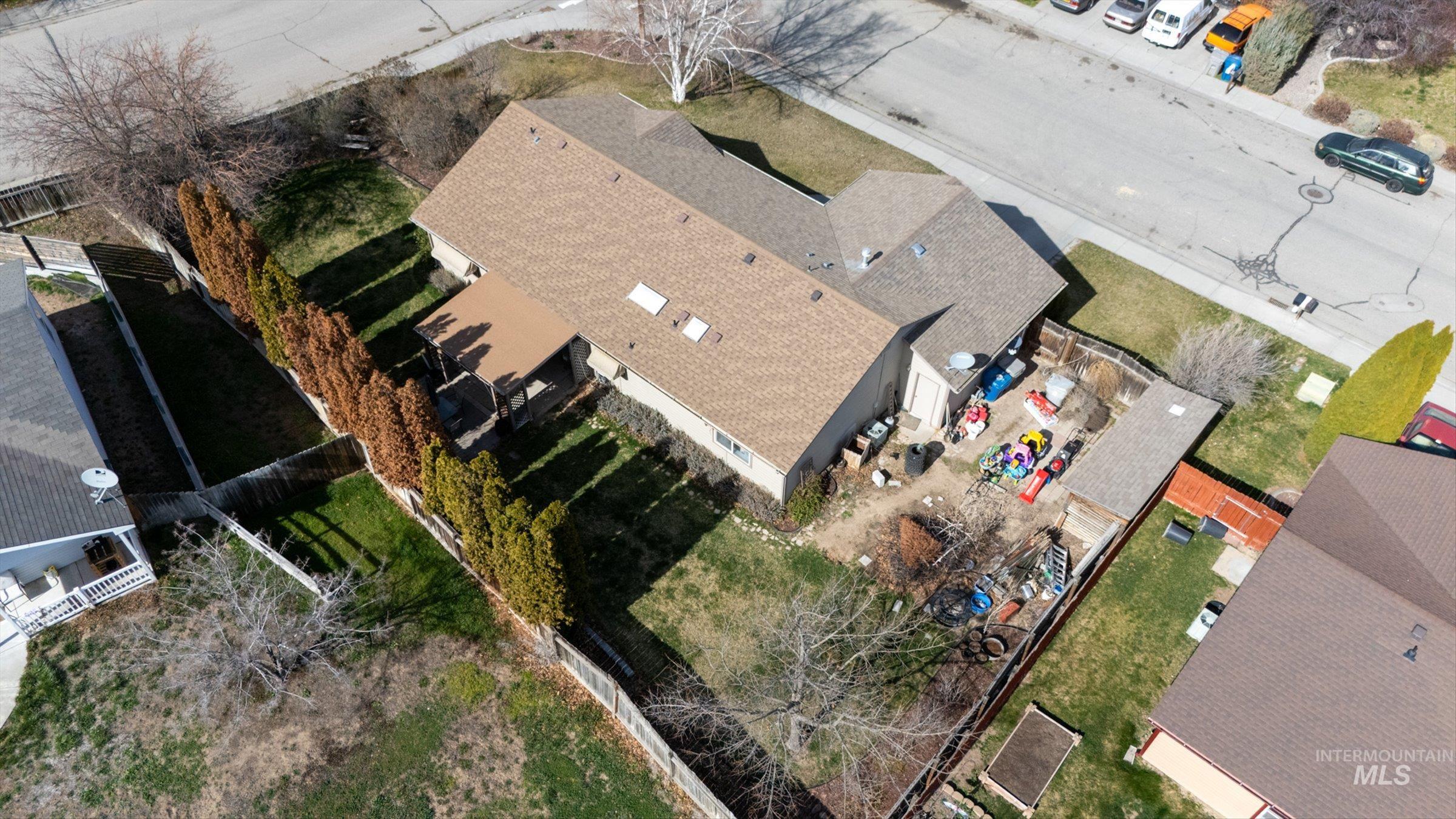 865 Gregory Ln, Mountain Home, Idaho 83647, 3 Bedrooms, 2 Bathrooms, Residential For Sale, Price $330,000,MLS 98978499