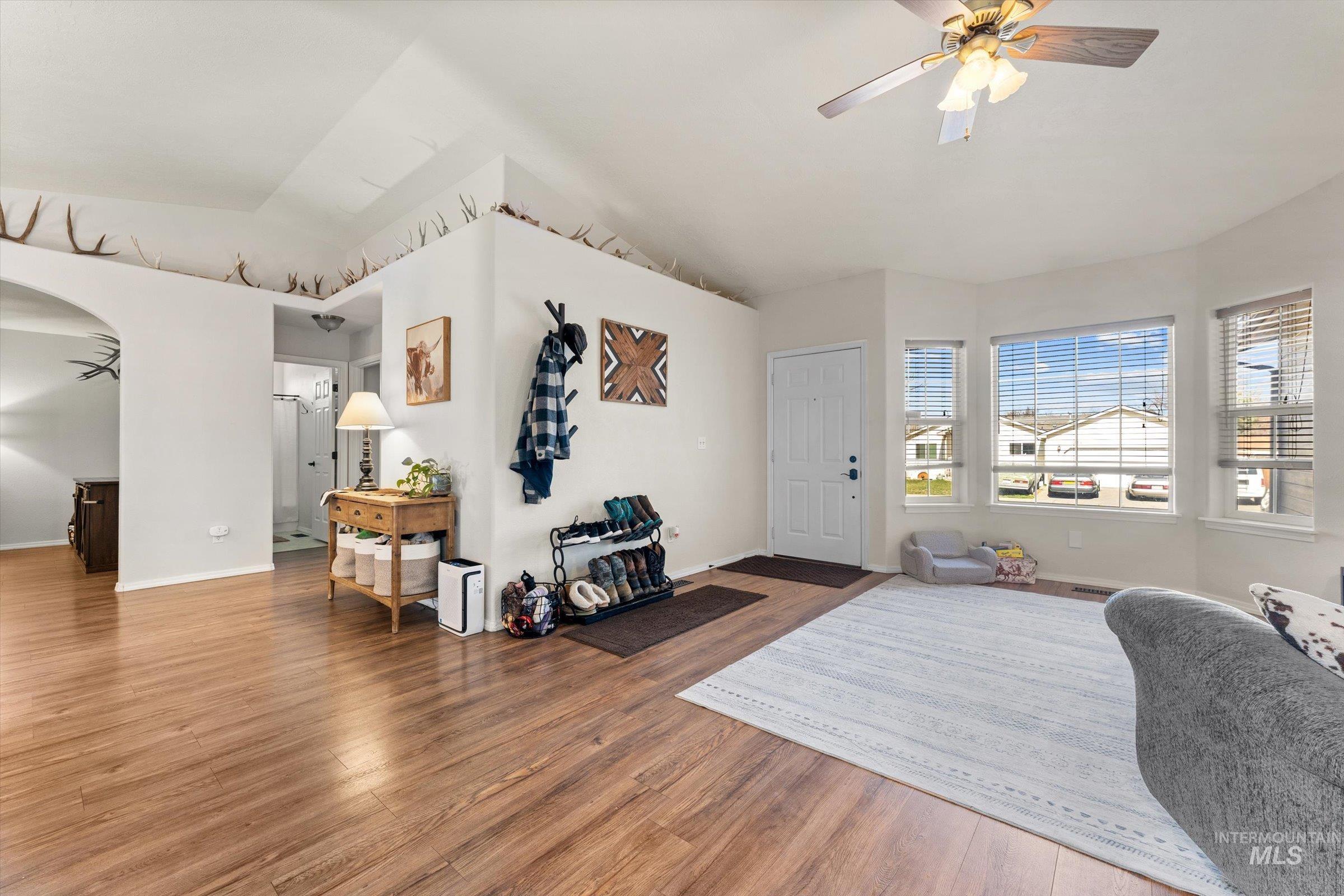 865 Gregory Ln, Mountain Home, Idaho 83647, 3 Bedrooms, 2 Bathrooms, Residential For Sale, Price $330,000,MLS 98978499