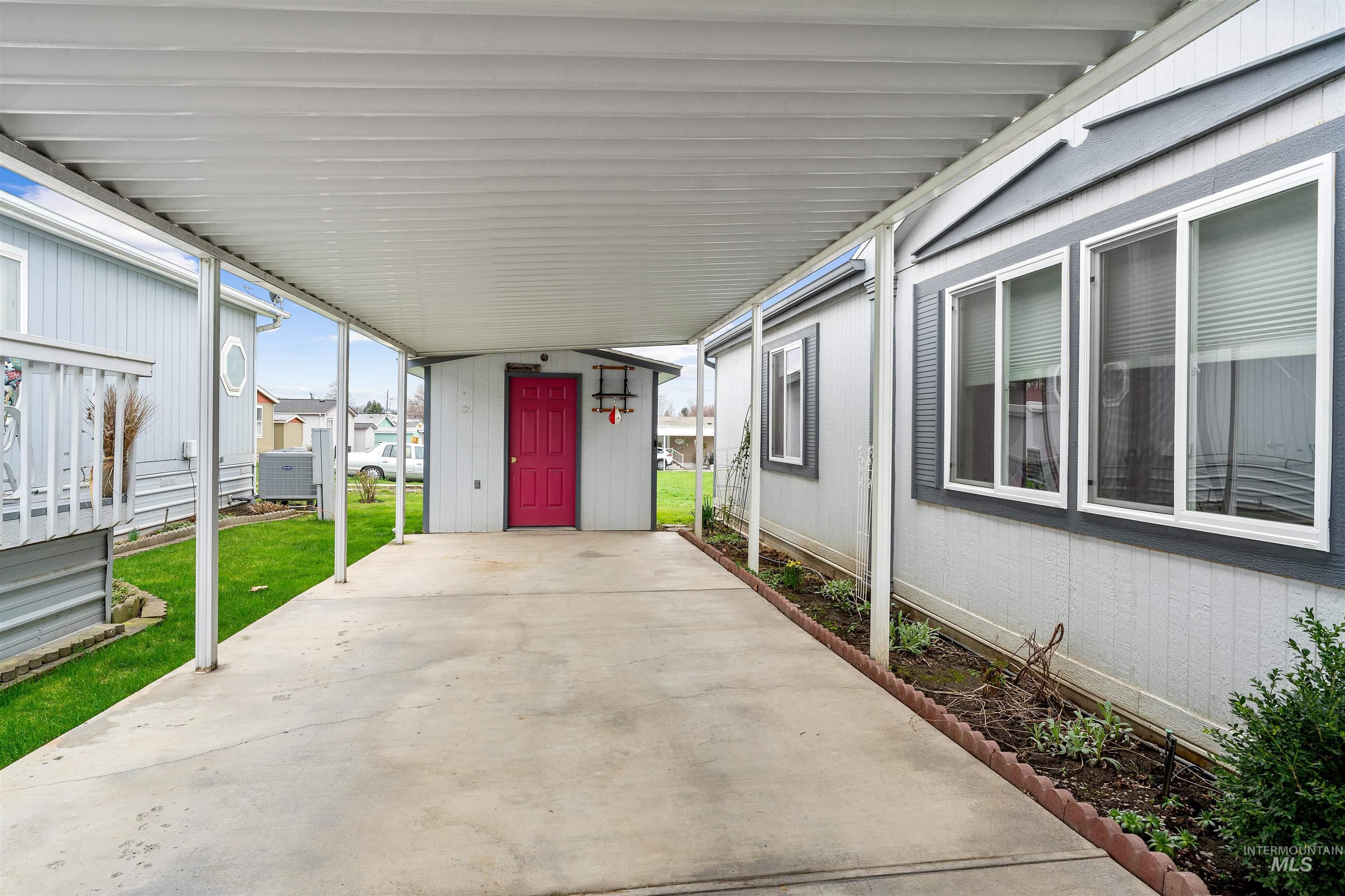 3616 15th Street, Lewiston, Idaho 83501, 2 Bedrooms, 2 Bathrooms, Residential For Sale, Price $145,000,MLS 98978501