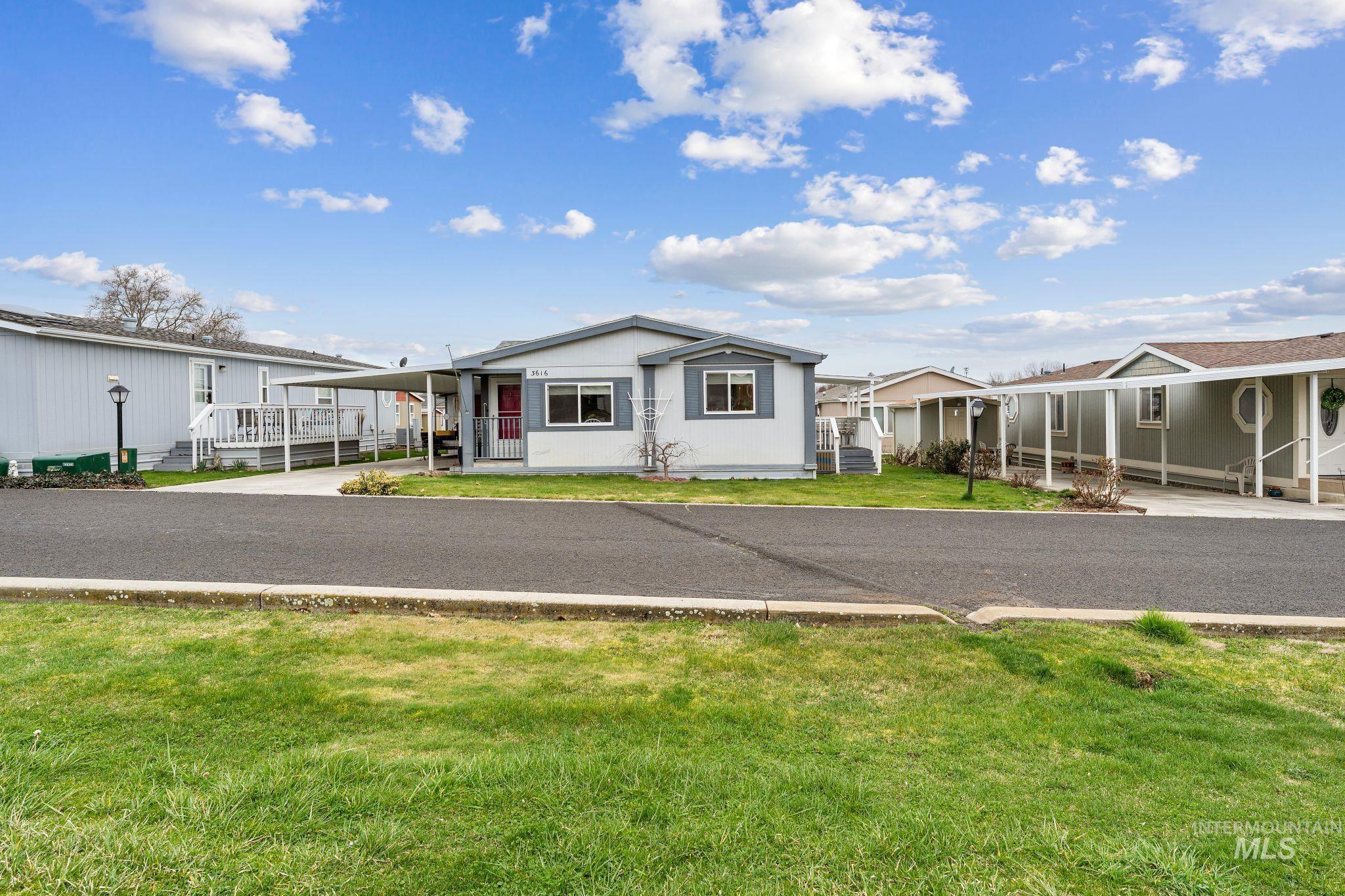 3616 15th Street, Lewiston, Idaho 83501, 2 Bedrooms, 2 Bathrooms, Residential For Sale, Price $145,000,MLS 98978501