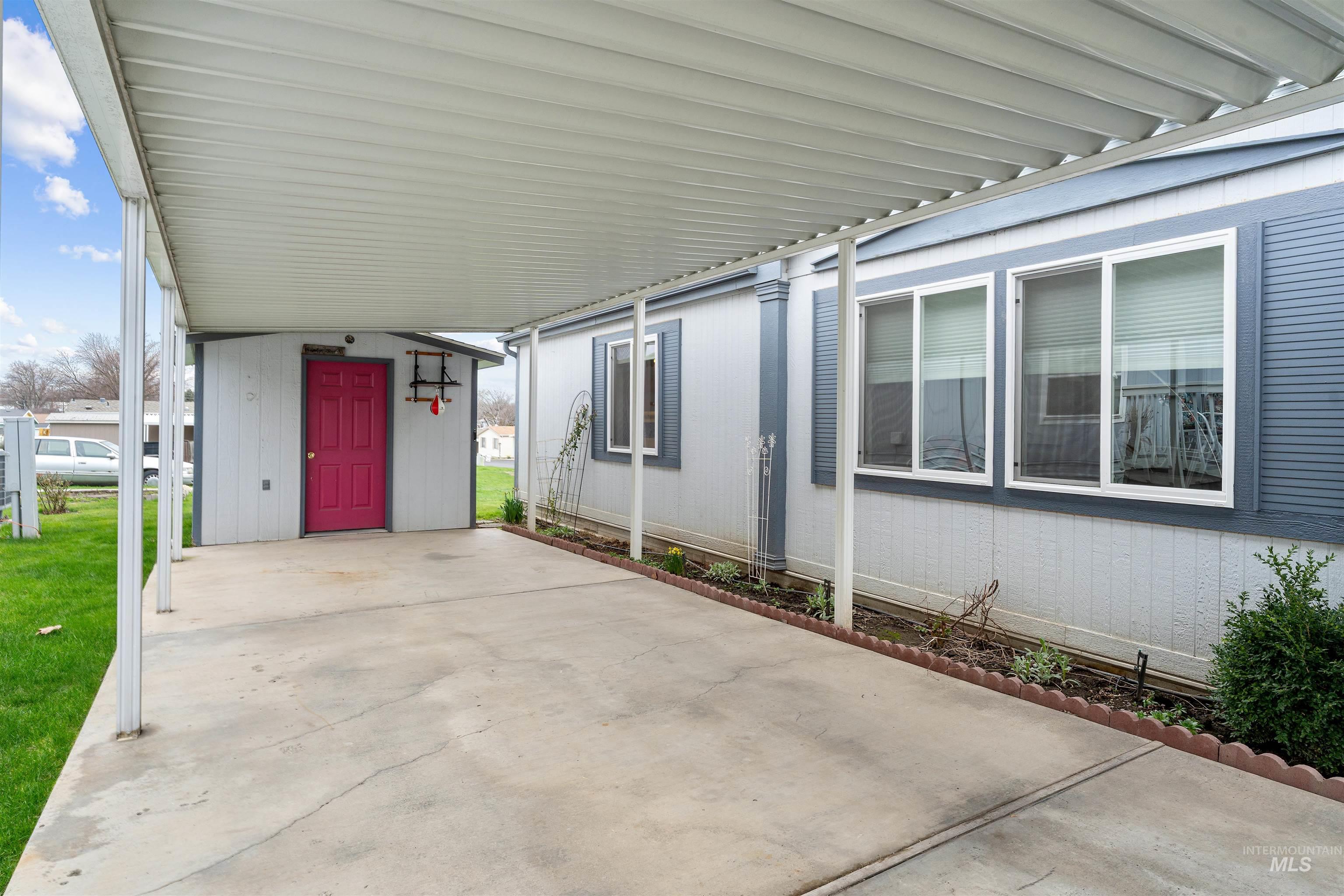 3616 15th Street, Lewiston, Idaho 83501, 2 Bedrooms, 2 Bathrooms, Residential For Sale, Price $145,000,MLS 98978501