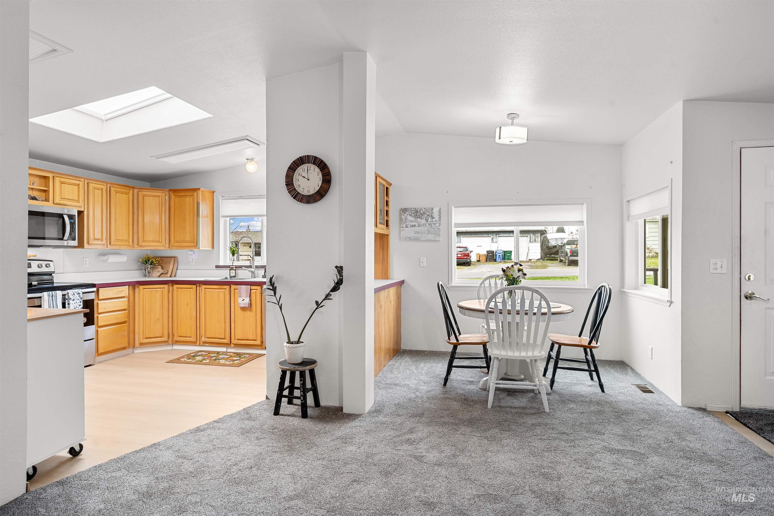 3616 15th Street, Lewiston, Idaho 83501, 2 Bedrooms, 2 Bathrooms, Residential For Sale, Price $145,000,MLS 98978501