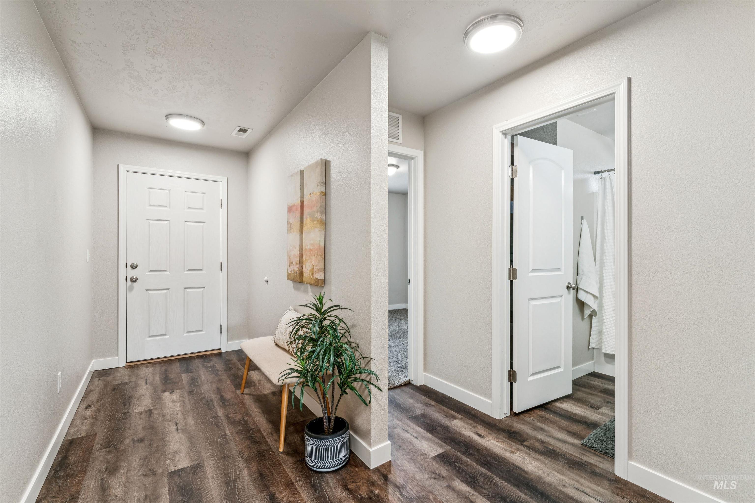 10205 W Virginia City St, Star, Idaho 83669-5619, 3 Bedrooms, 2 Bathrooms, Residential For Sale, Price $485,900, 98978502
