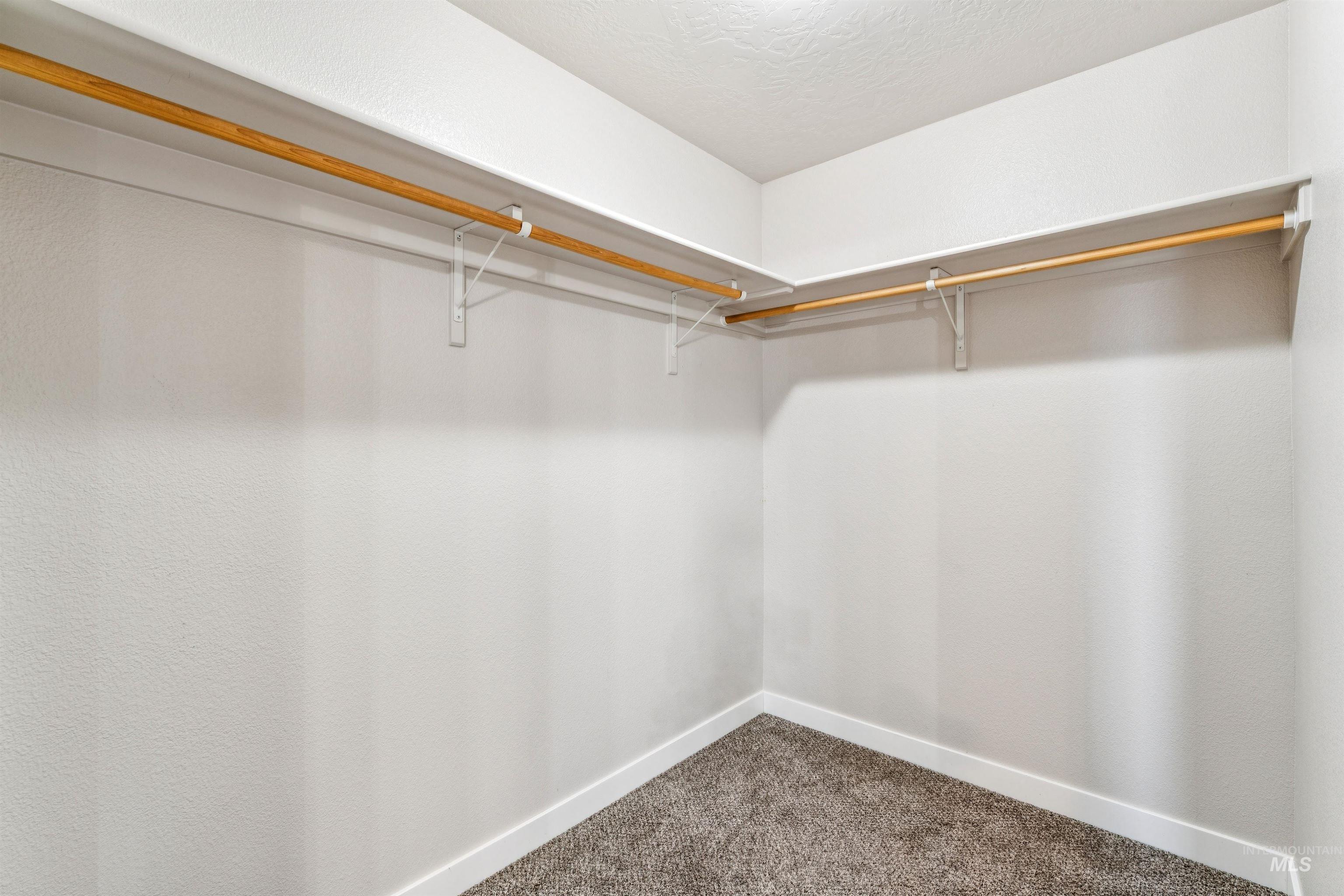 10205 W Virginia City St, Star, Idaho 83669-5619, 3 Bedrooms, 2 Bathrooms, Residential For Sale, Price $499,900,MLS 98978502