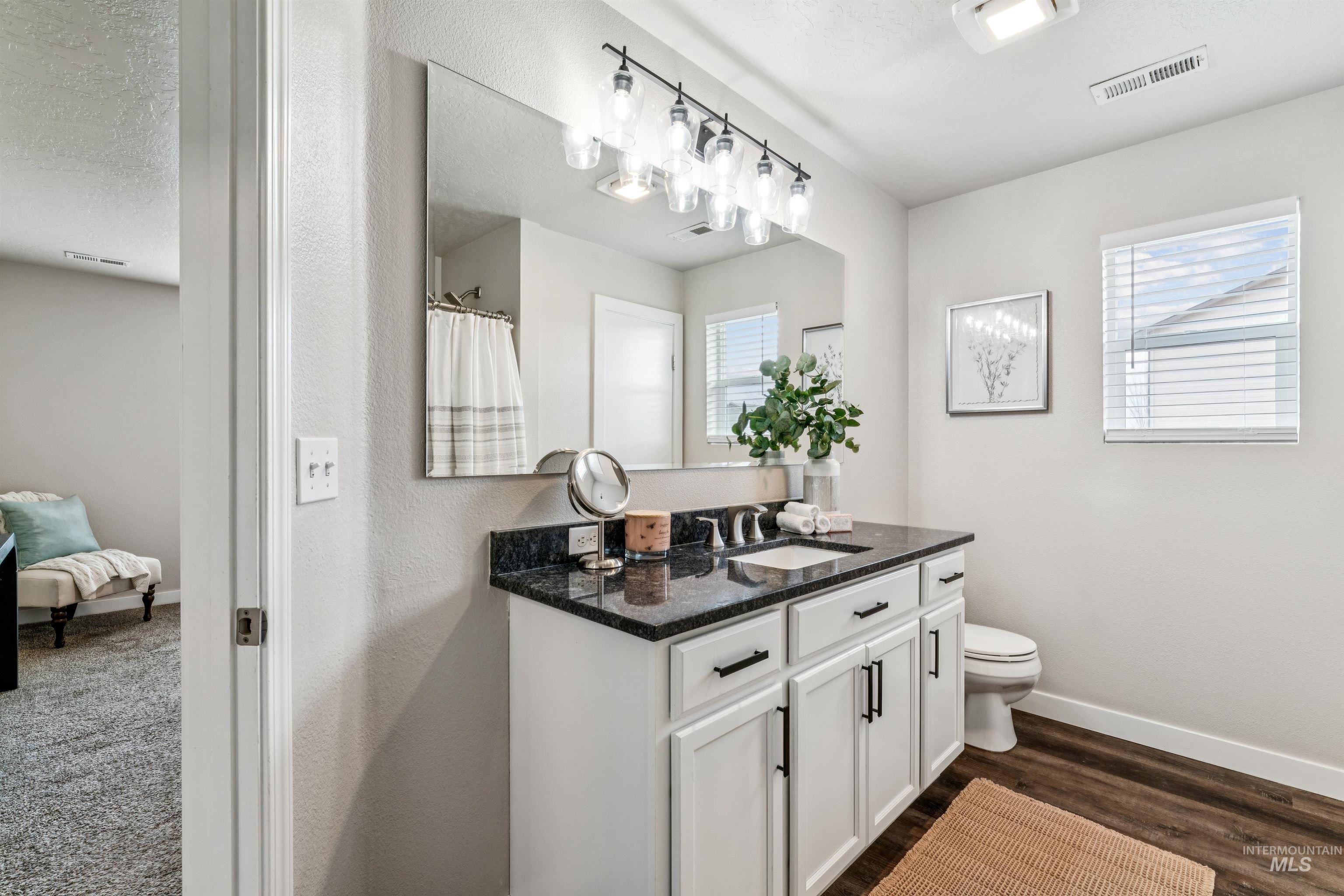 10205 W Virginia City St, Star, Idaho 83669-5619, 3 Bedrooms, 2 Bathrooms, Residential For Sale, Price $499,900,MLS 98978502