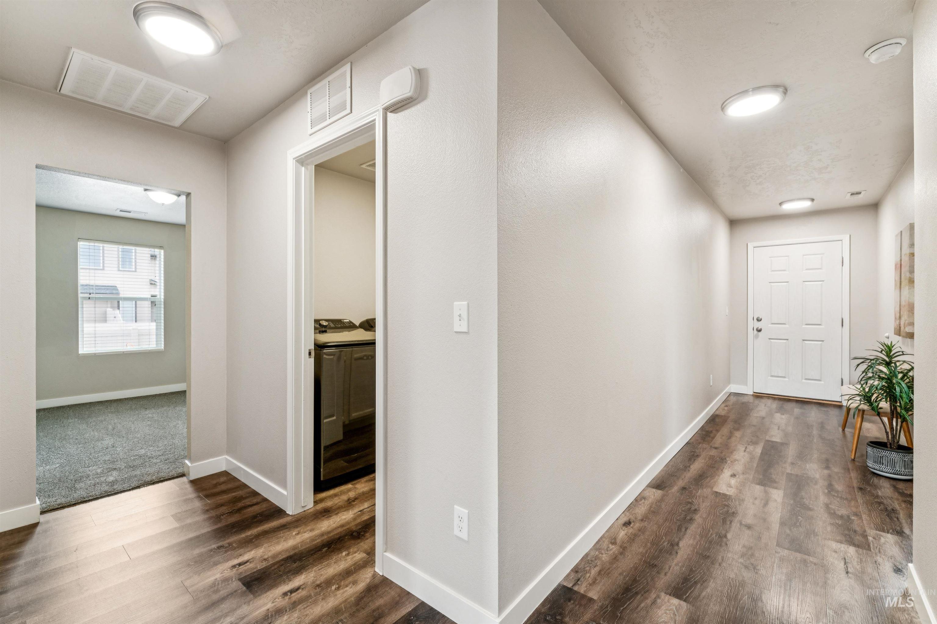 10205 W Virginia City St, Star, Idaho 83669-5619, 3 Bedrooms, 2 Bathrooms, Residential For Sale, Price $485,900, 98978502