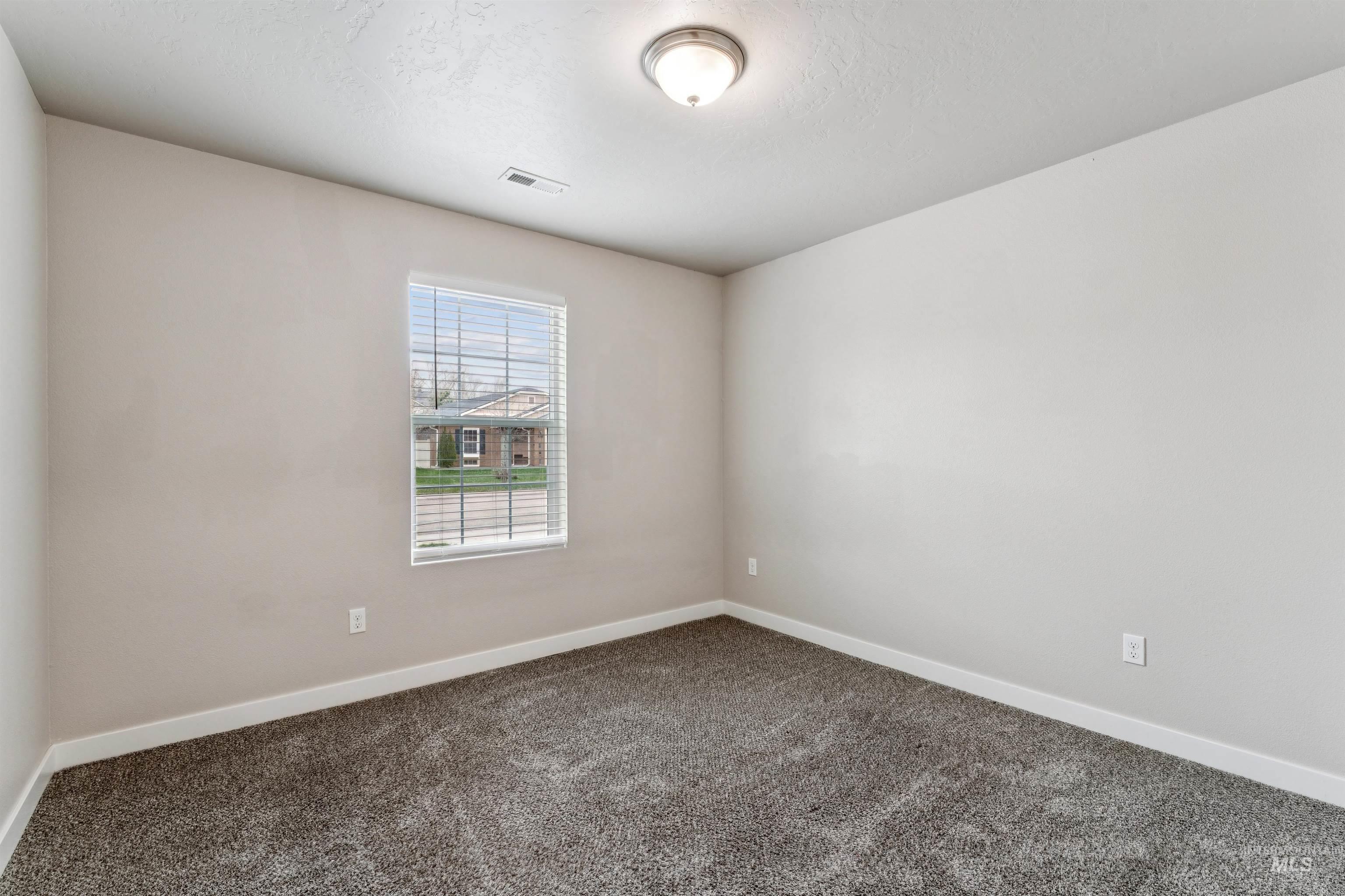 10205 W Virginia City St, Star, Idaho 83669-5619, 3 Bedrooms, 2 Bathrooms, Residential For Sale, Price $499,900,MLS 98978502