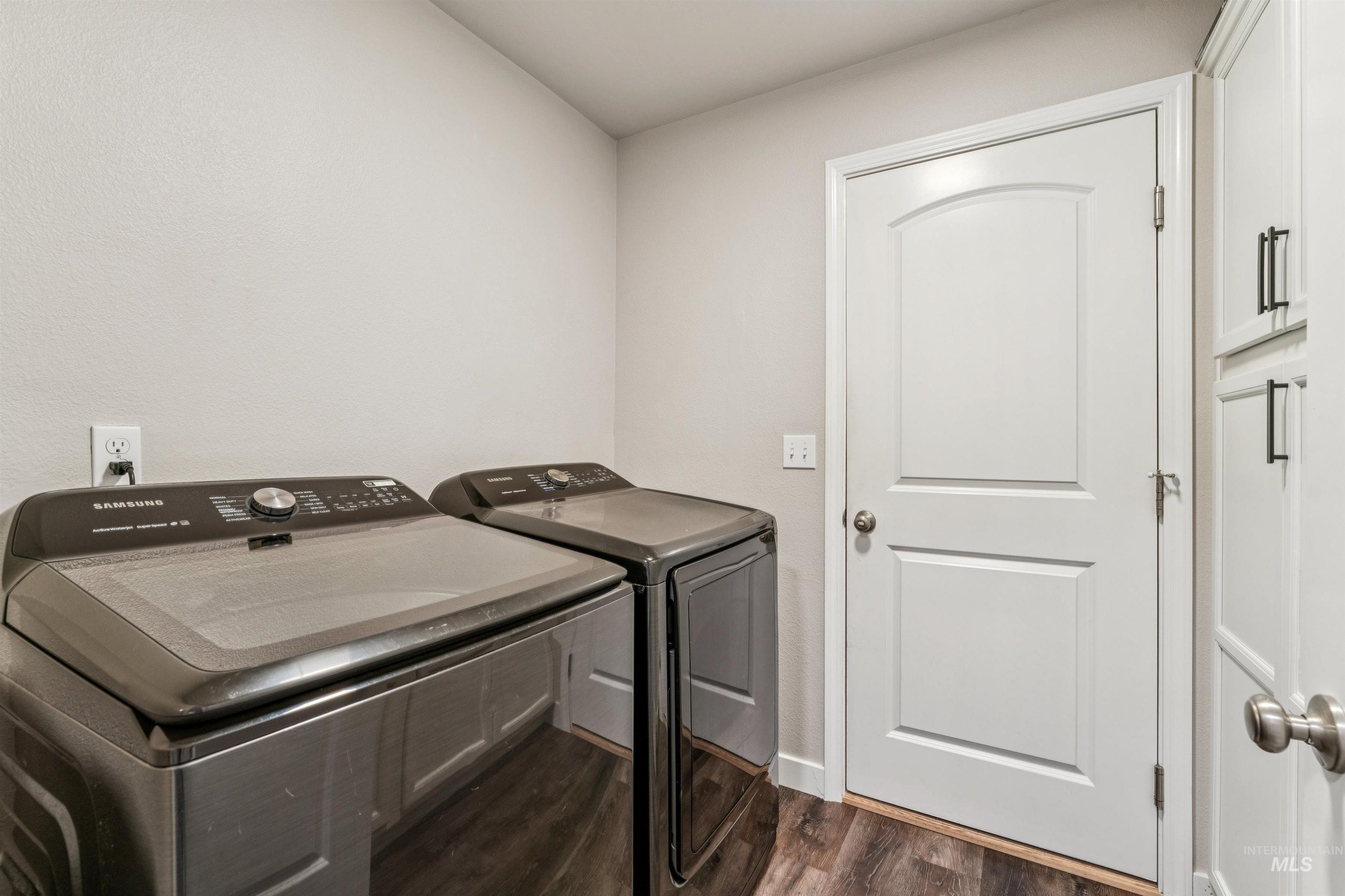 10205 W Virginia City St, Star, Idaho 83669-5619, 3 Bedrooms, 2 Bathrooms, Residential For Sale, Price $499,900,MLS 98978502