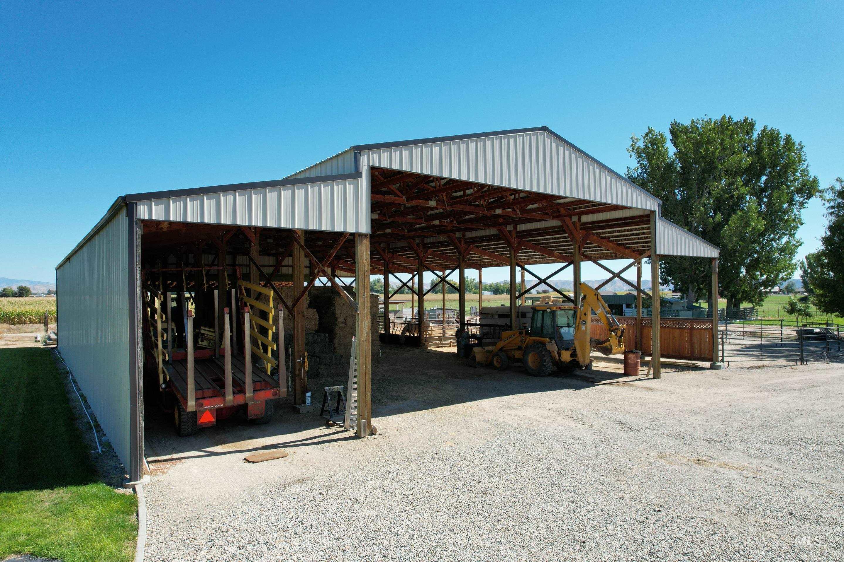 4367 W Central Road, Emmett, Idaho 83617, 3 Bedrooms, 2 Bathrooms, Farm & Ranch For Sale, Price $2,700,000,MLS 98978505