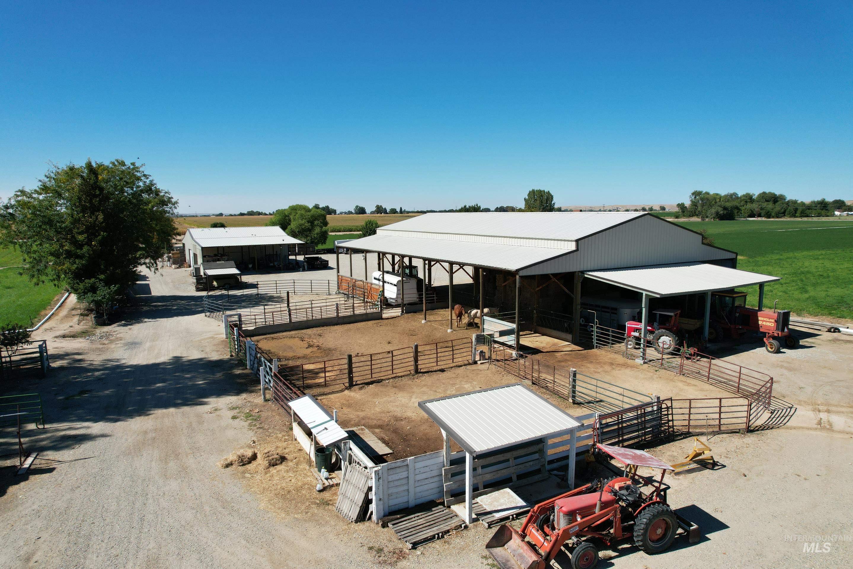 4367 W Central Road, Emmett, Idaho 83617, 3 Bedrooms, 2 Bathrooms, Farm & Ranch For Sale, Price $2,700,000,MLS 98978505