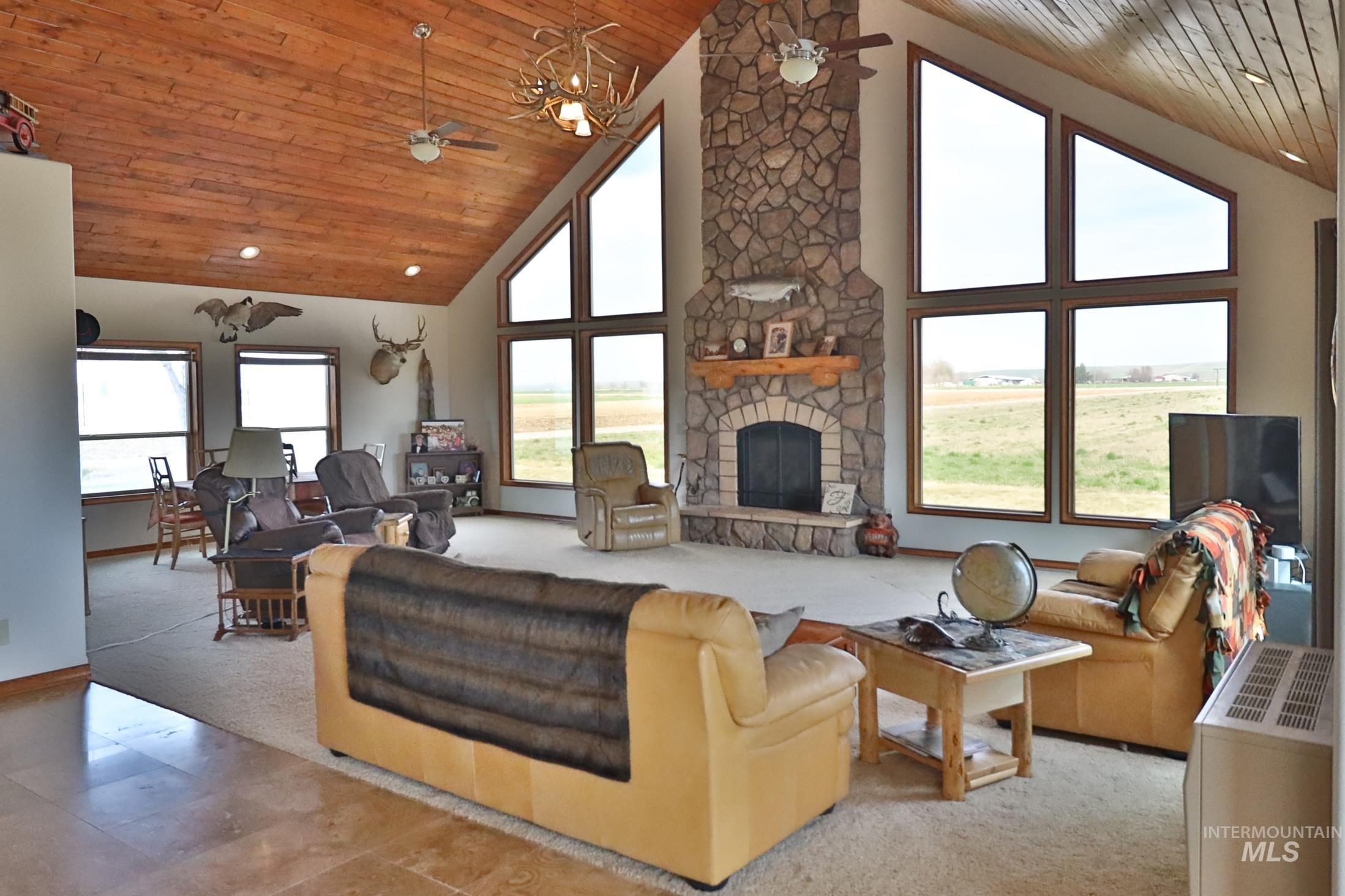 4367 W Central Road, Emmett, Idaho 83617, 3 Bedrooms, 2 Bathrooms, Farm & Ranch For Sale, Price $2,700,000,MLS 98978505